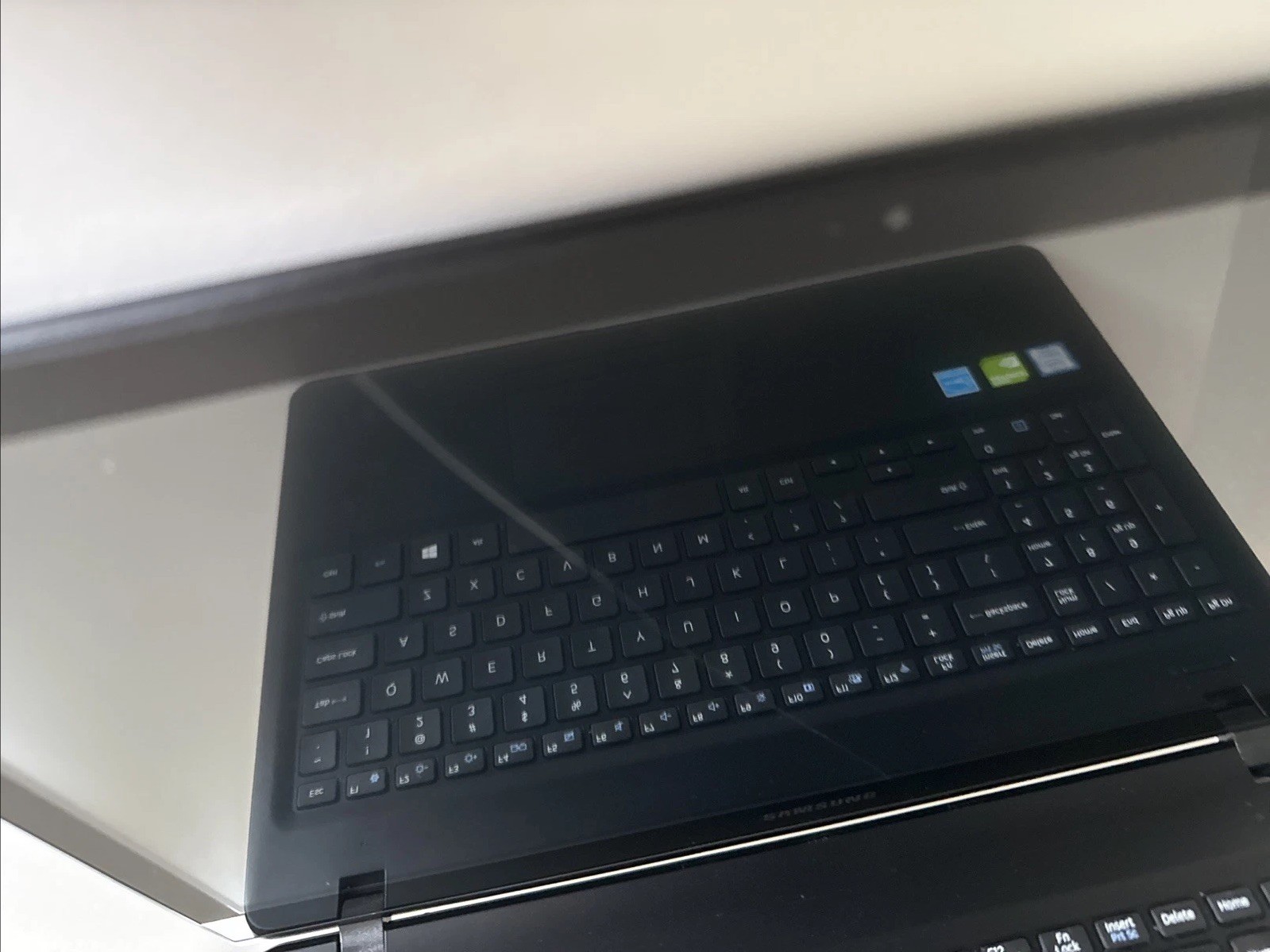SAMSUNG NP530E5M X01US | INTEL CORE I5-7200U 2.50GHZ No Ram No HDD No Adapter