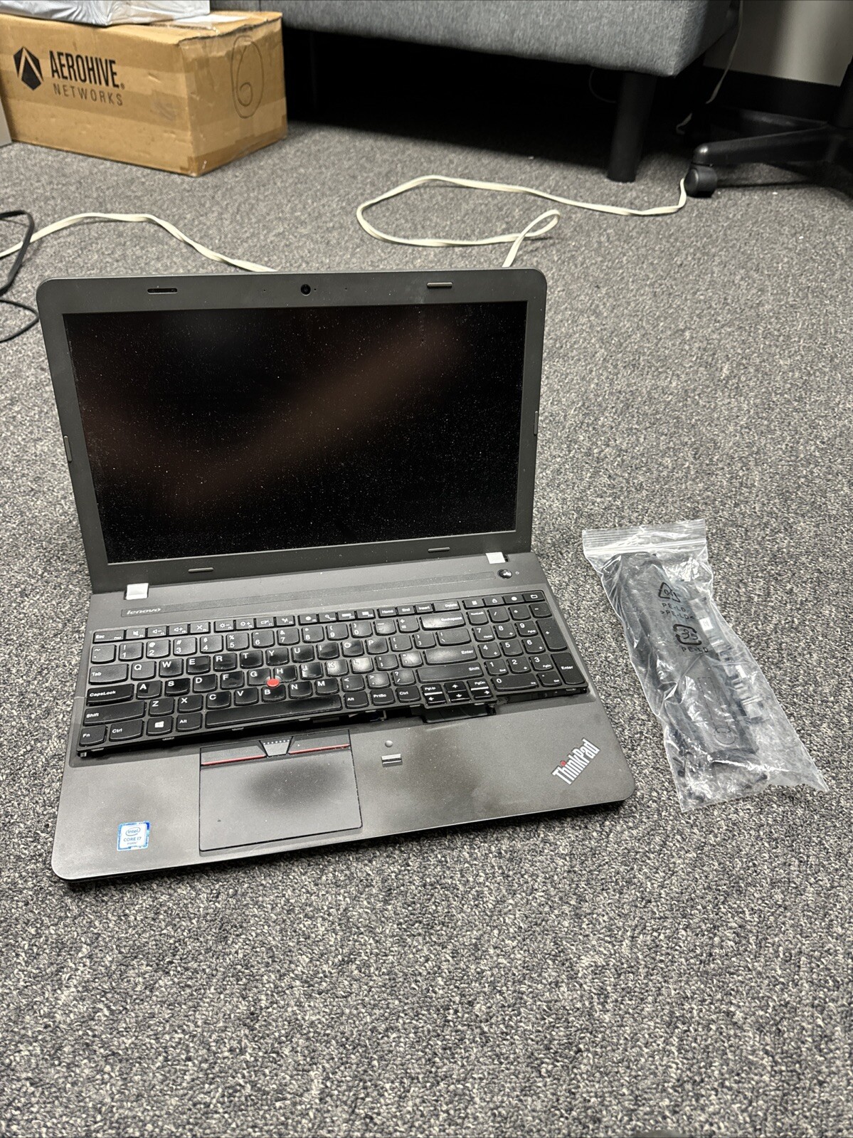 Lenovo ThinkPad E560 Laptop 15,6In Intel Core i7-6500U For Parts Not Working