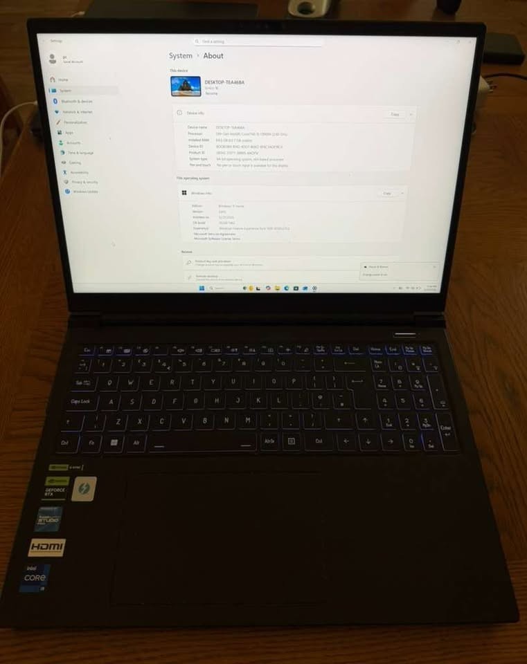 16″ (2K), RTX 4070 Laptop, 1TB, 64GB RAM, 13th Gen i9-13900H