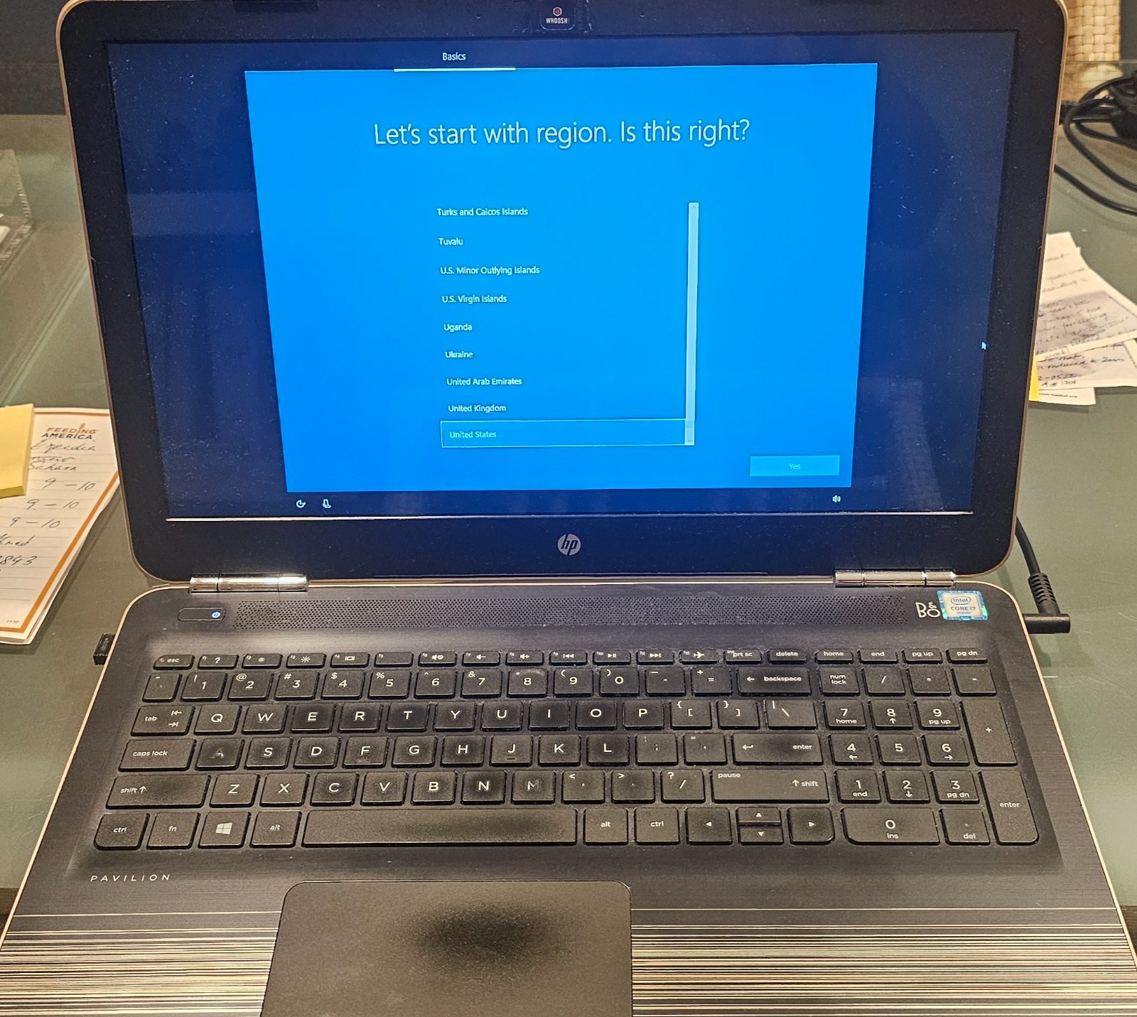 HP 15-au030nr Laptop Intel i3-1125G4 8GB RAM, 500GB HDD W11 + charger