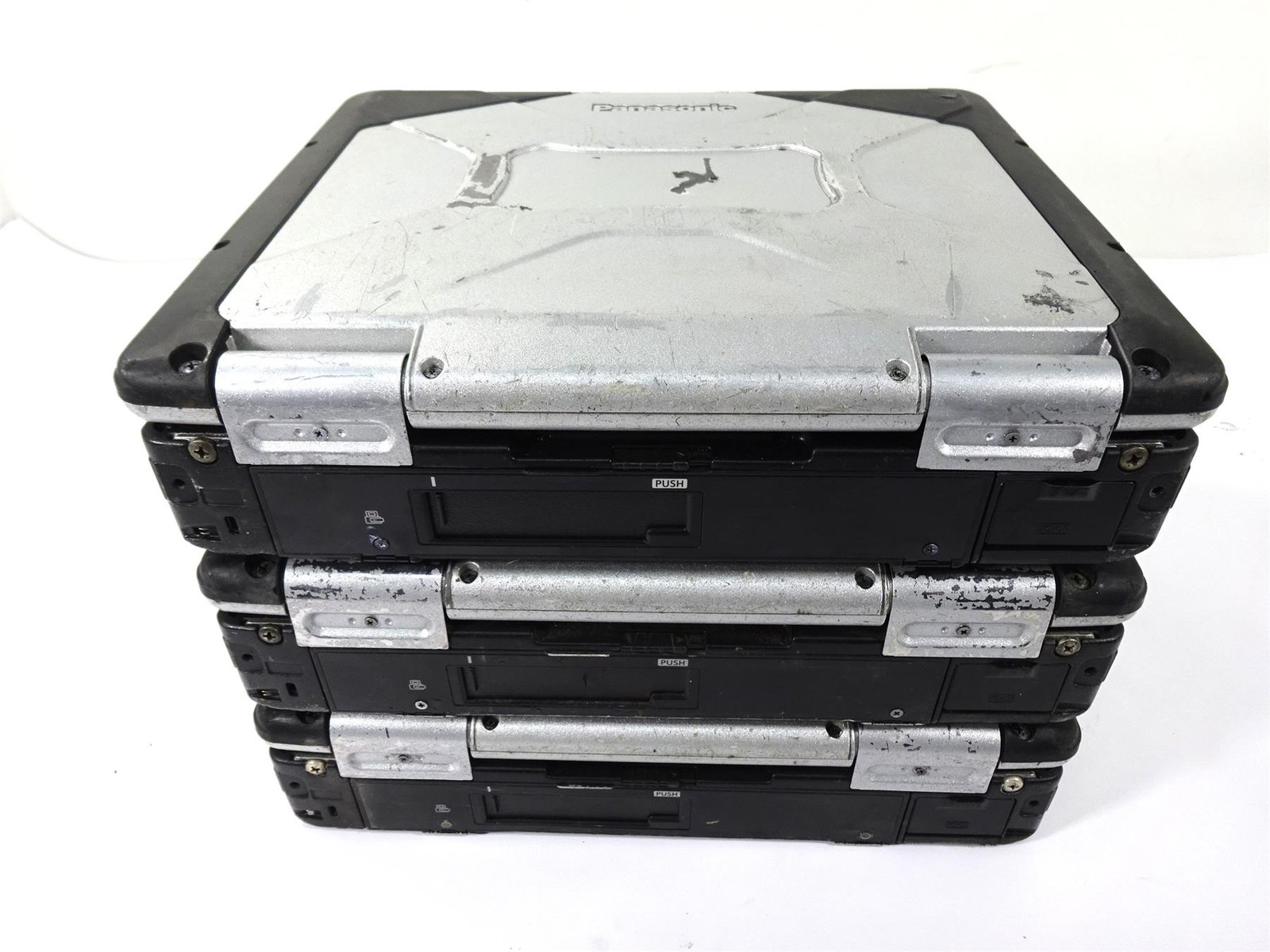 Lot 3 – Panasonic CF-31 MK5 Core i5-5300U 2.3GHz 8GB RAM – No Hard Drive