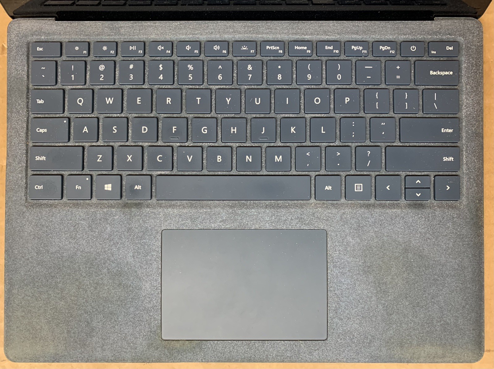 Microsoft Surface Laptop 1769 Intel Core i5-7300U 8GB DDR4 RAM 256GB SSD Win 10P