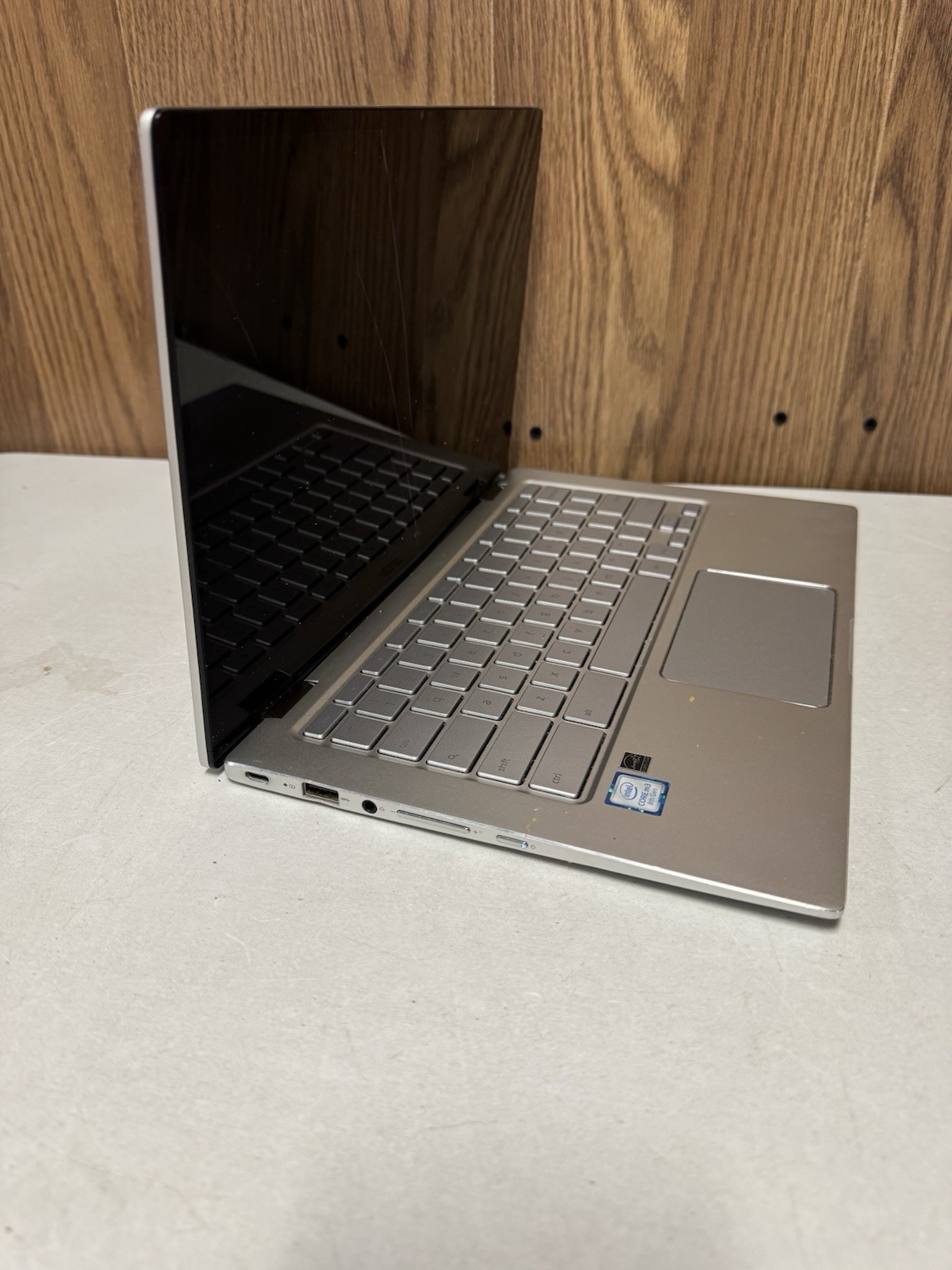 ASUS Chromebook Flip C434T Touchscreen Cracked Fully Working AS-IS