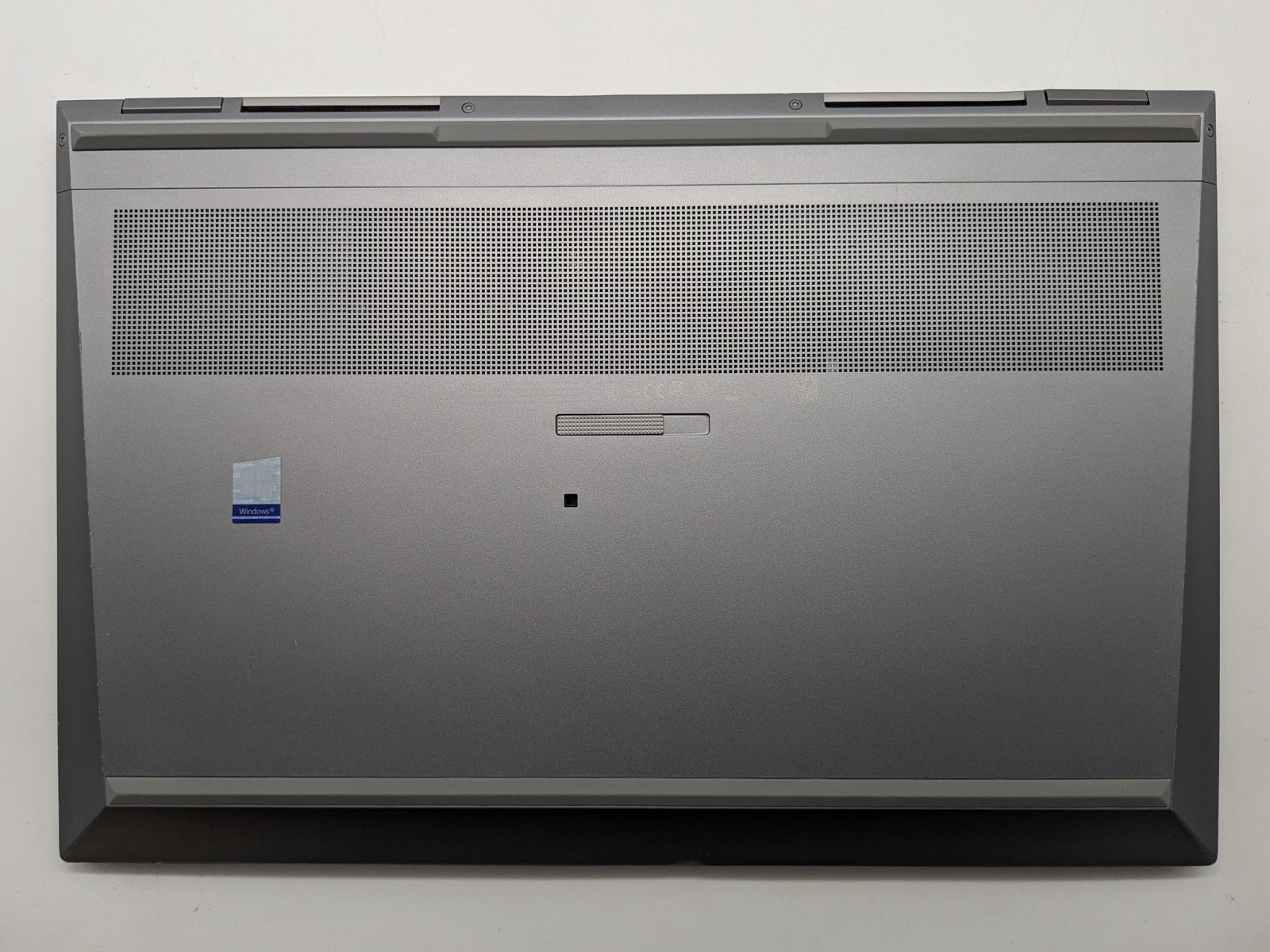 HP ZBook Fury 17″ G7 UHD 4K Touch I7-10850H 512GB 16GB W11P Backlit FP Reader