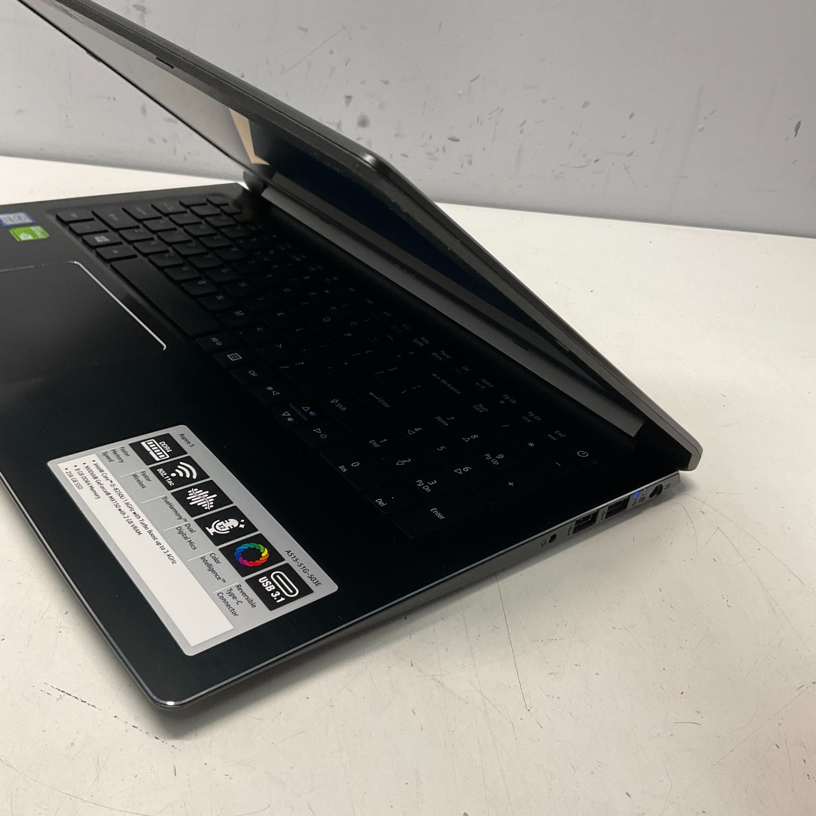 Acer Aspire A515-51G 15.6″ Intel i5-8250U 8GB 256GB SSD NVIDIA MX150 Windows 11
