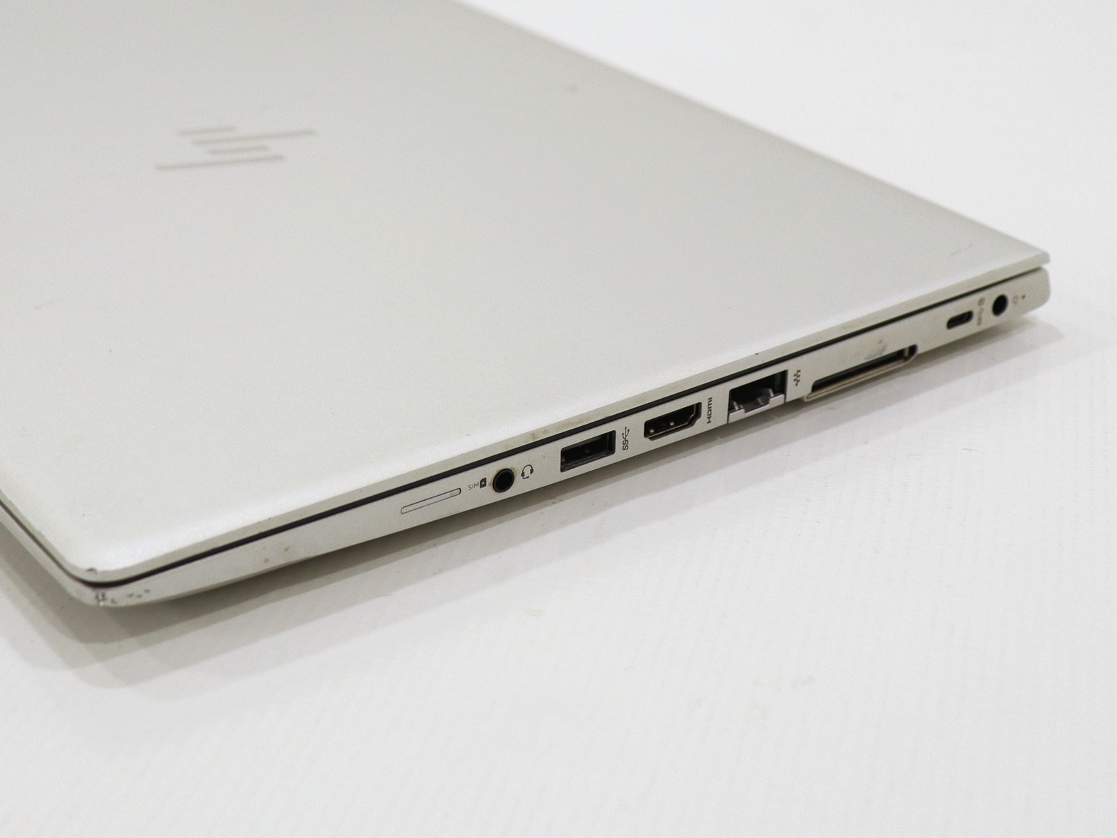 HP EliteBook 745 G5 14″ AMD Ryzen 5 Pro 2500 16GB 256GB NVMe W11P – As Is