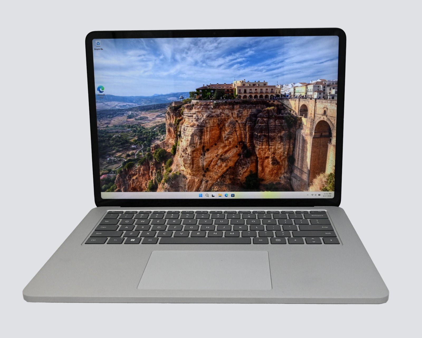 Microsoft Surface Laptop Studio i7-11370H 3.3GHz 16GB RAM 512GB SSD RTX 3050 Ti
