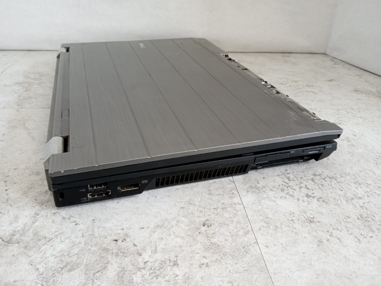 Dell Precision M4500 15″ Laptop Intel i7 1st Gen 2GB RAM – WON’T BOOT – READ -RR