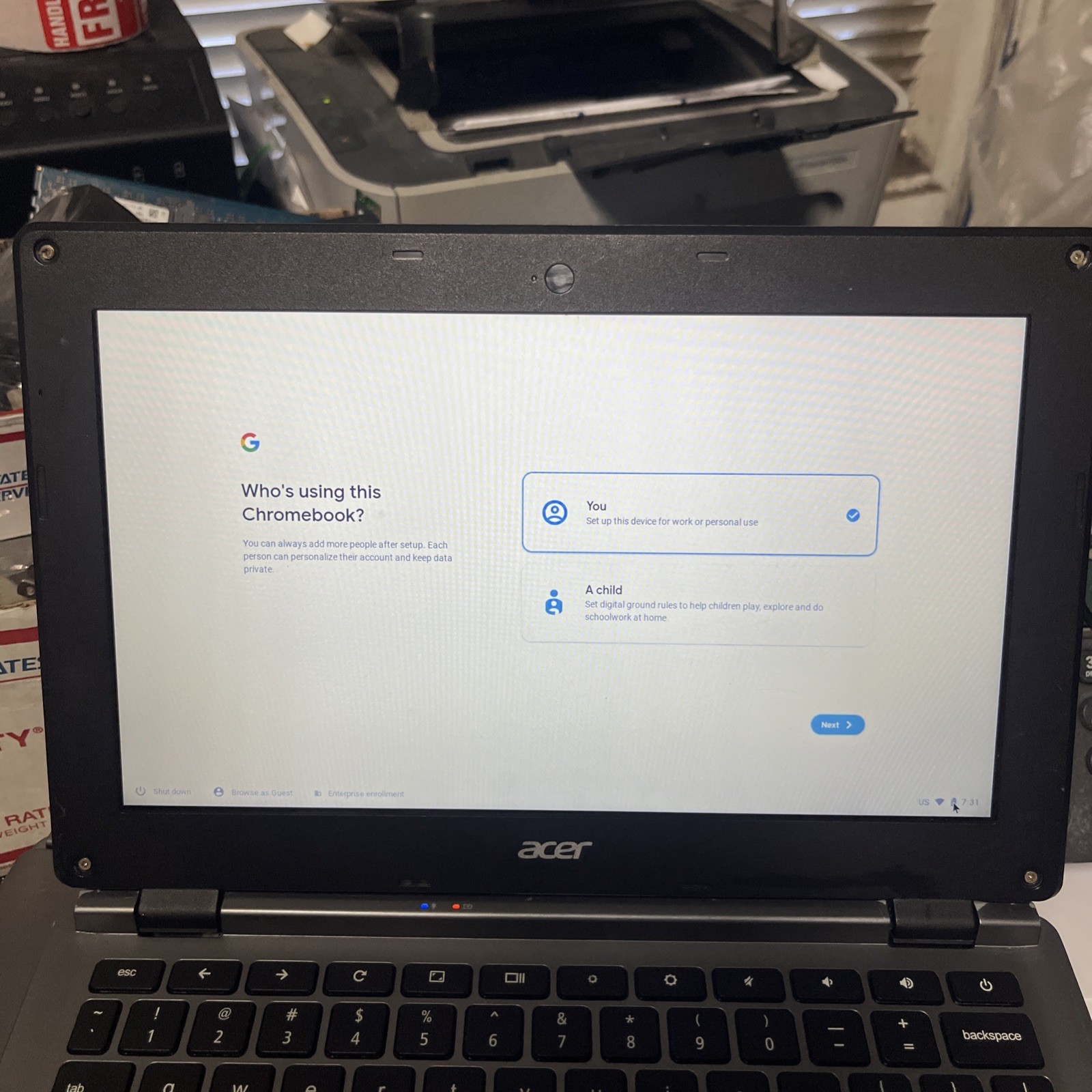 Acer Chromebook C730E-C555 11.6″ Intel Celeron 4GB 16GB Good Battery + Adapter