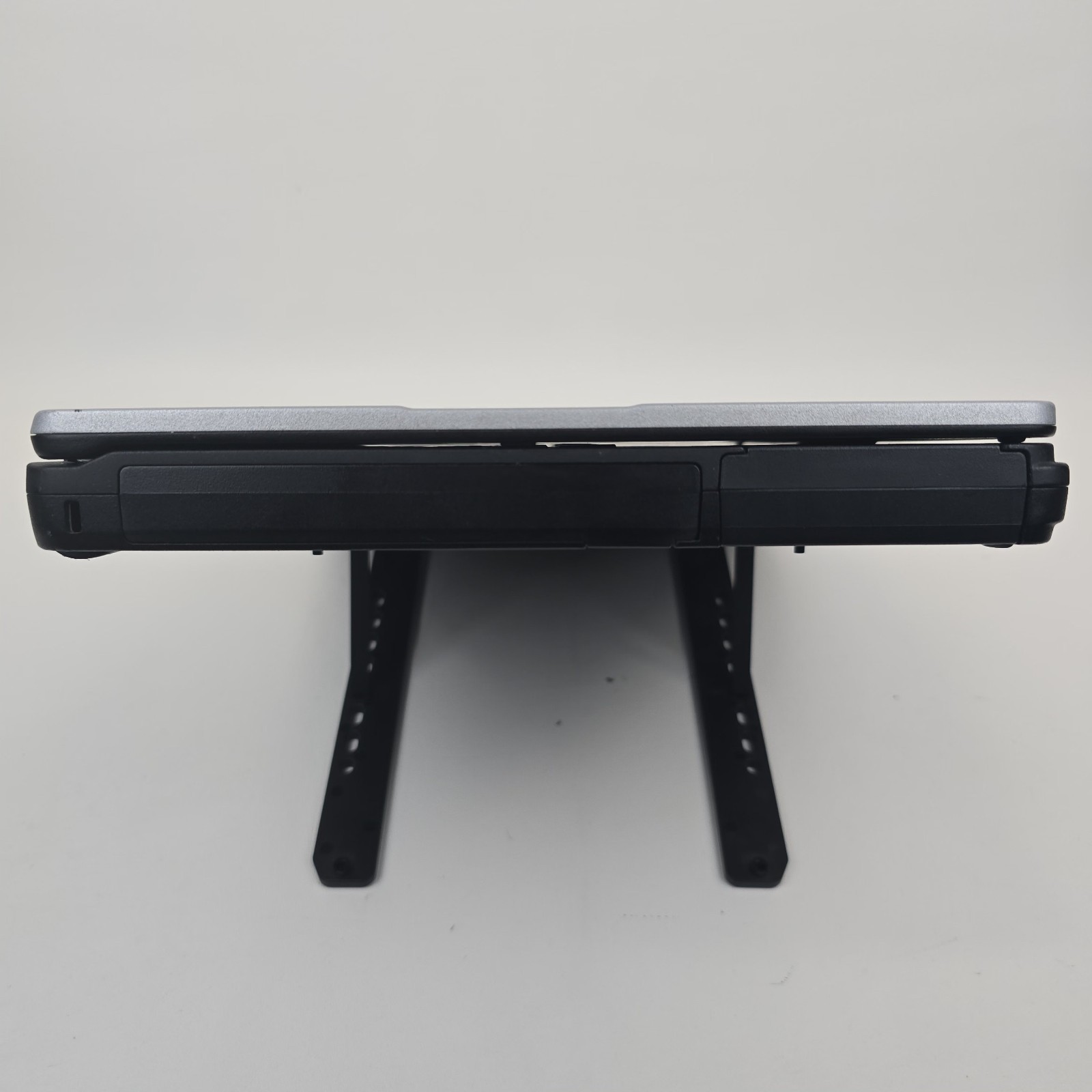 Panasonic Toughbook FZ55 MK2 FHD Touch I7-1185G7 16GB 512 NO OS/AC