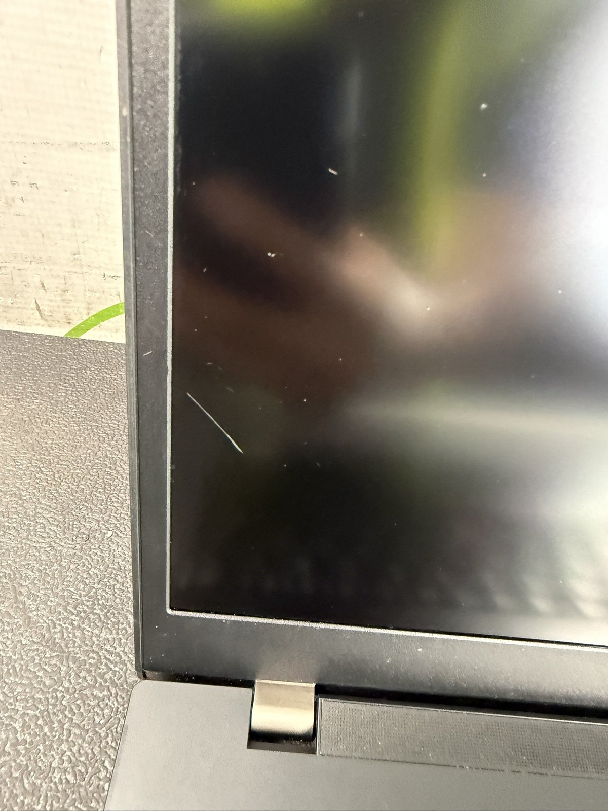 Lenovo ThinkPad P15v Gen 1 i7-10850H 2.7GHz 32GB DDR4 NO SSD P620 Laptop – READ
