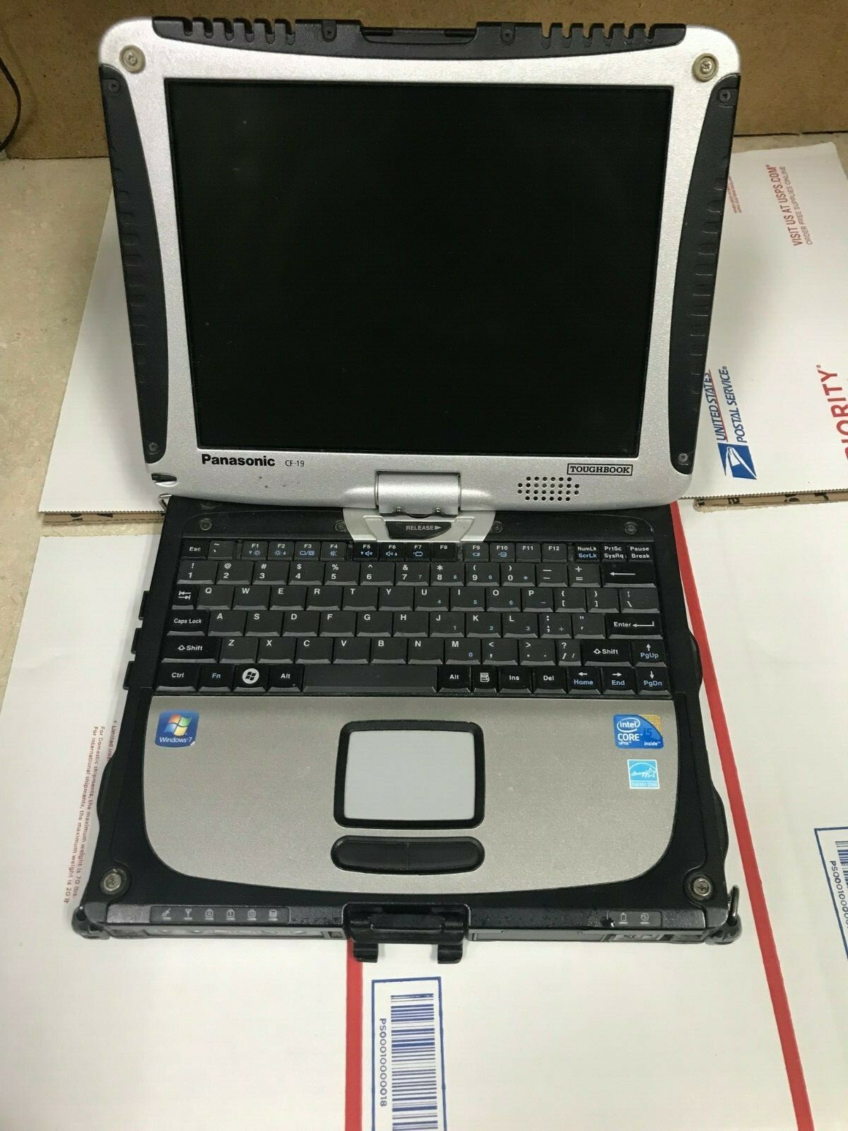 Panasonic Toughbook CF-19 MK4 i5 1.2ghz 4GB 256 GB SSD, TOUCH, 10 PRO