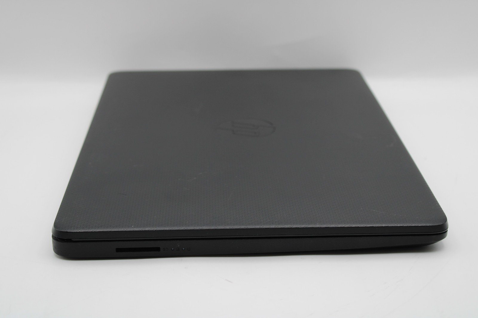 HP Laptop 14-fq0013dx AMD Athlon 3050U @ 2.3 GHz No RAM No SSD No OS *PARTS
