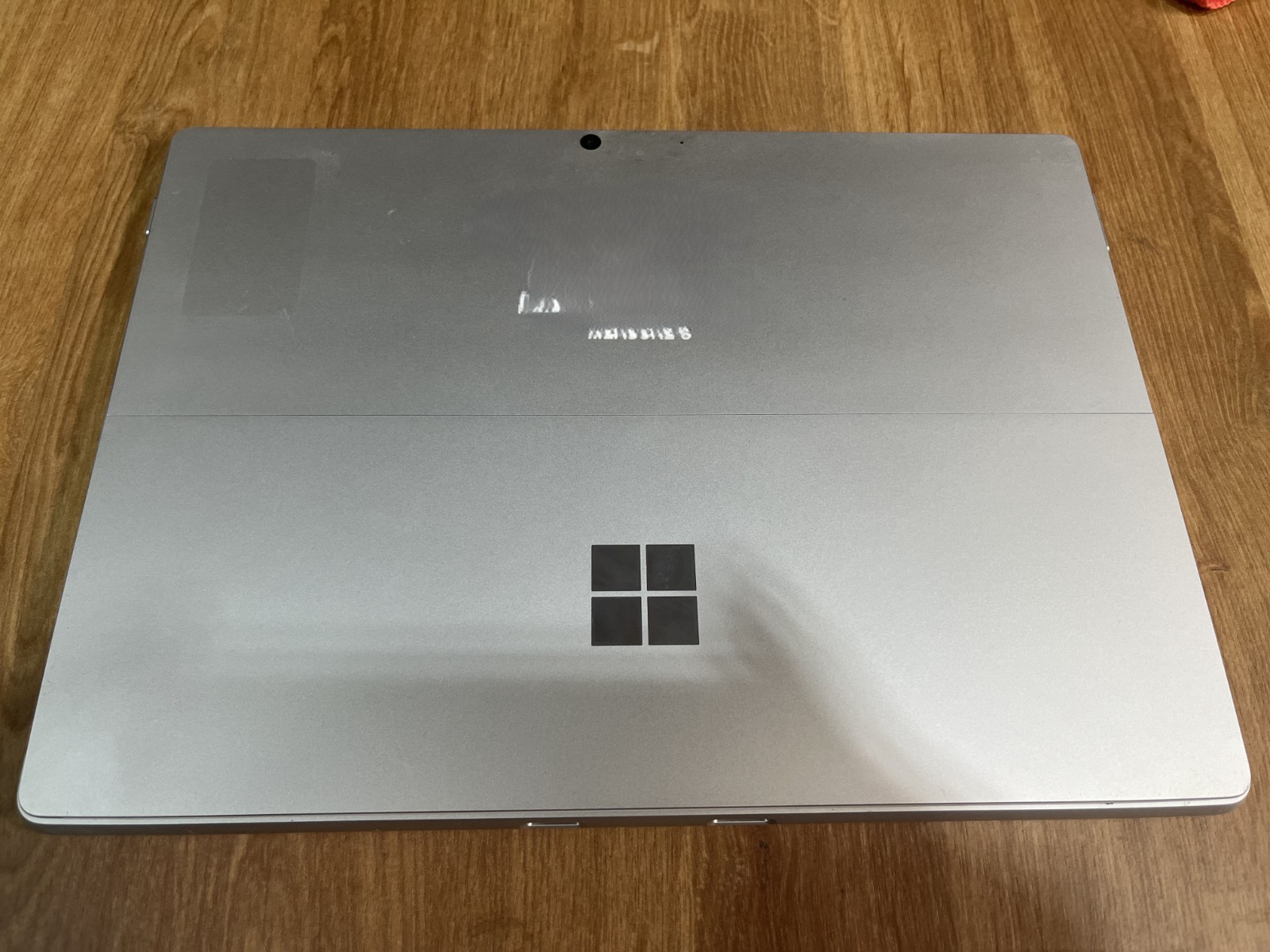 Microsoft Surface Pro 8 13″ Touch 128GB Intel Core i5 11th 4.20 GHz 8GB – READ