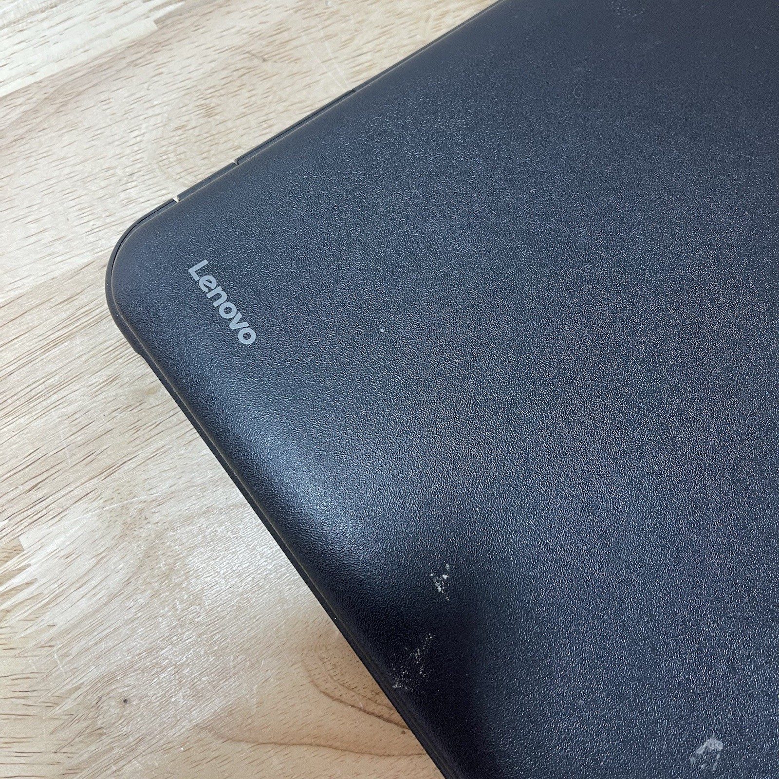 Lenovo N22-20 Chromebook ChromeOS 11.6″ 4GB 16GB SSD w/AC Adapter WORKING