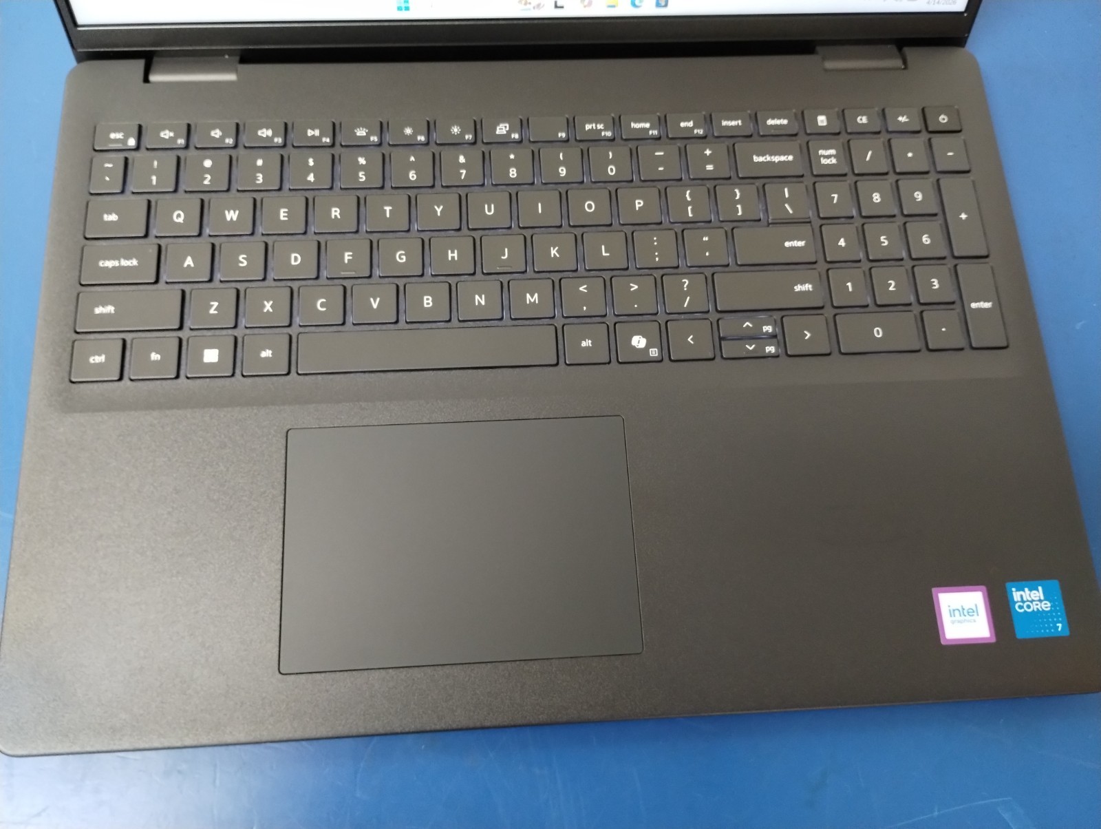 DELL 16 DC16250 MRYT3, Intel Core 7 150U, 1.80 GHz, 16 GB RAM, 1 TB NVMe SSD