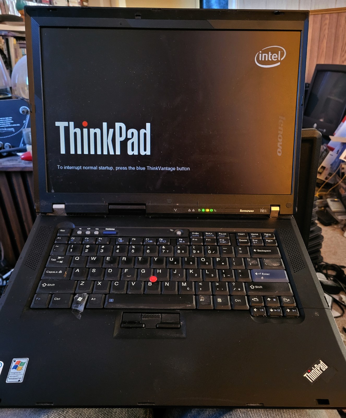 Lenovo ThinkPad R61i 15″ Windows XP Laptop Intel Pentium 2GB – FAN ERROR-AS-IS