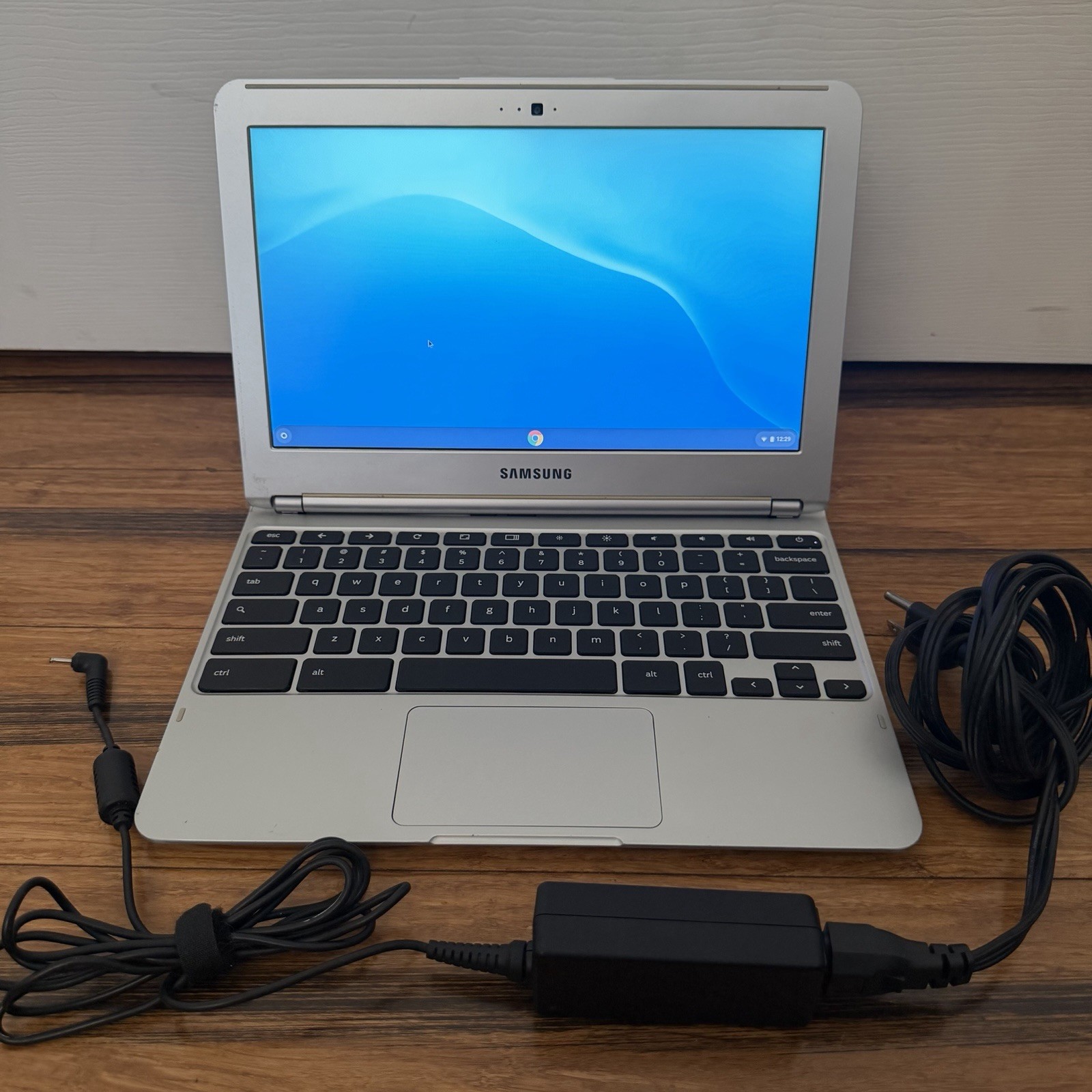 Samsung Chromebook XE303C12 11.6” 16GB Laptop Used