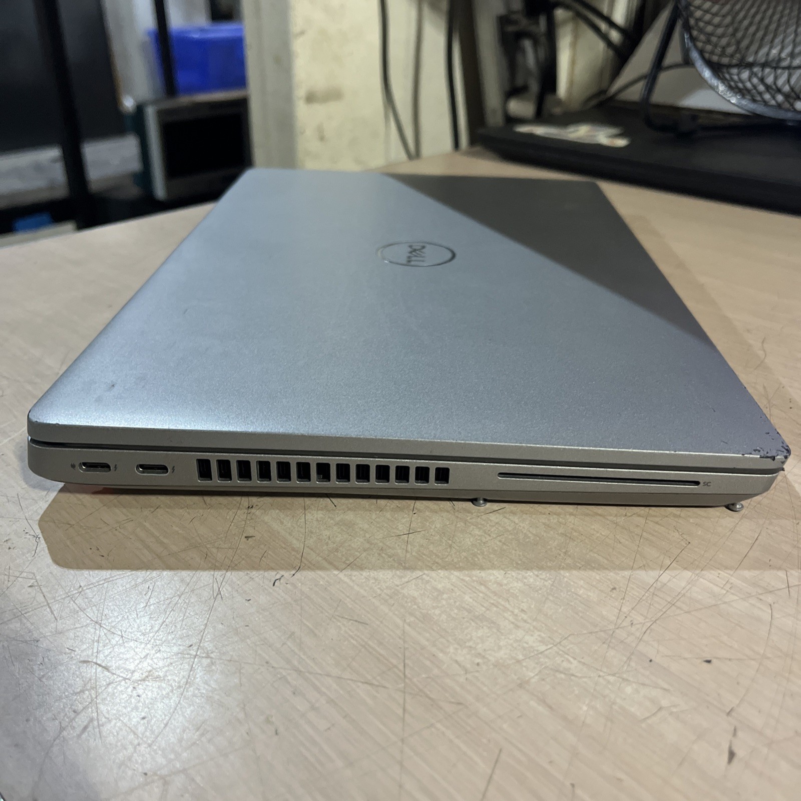 DELL PRECISION 3470 INTEL CORE I5-1250P 16GB RAM NO HD +