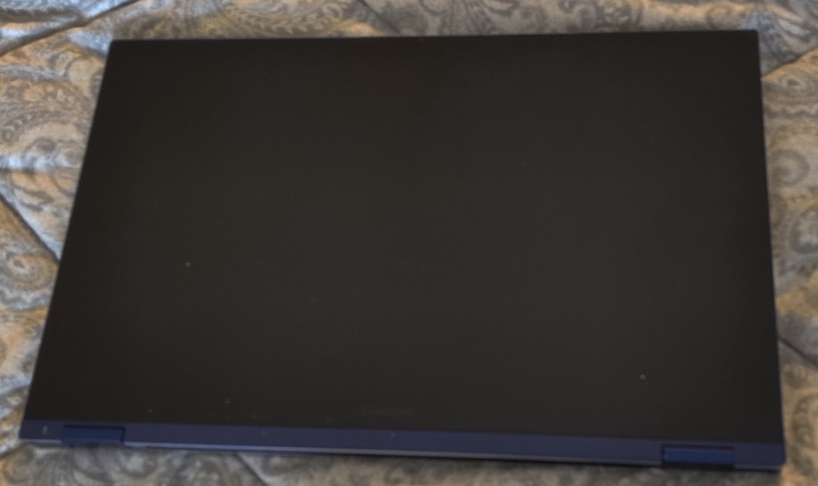 np950qcg-k01us Samsung Galaxy Book Flex Convertible 2-in-1 Laptop
