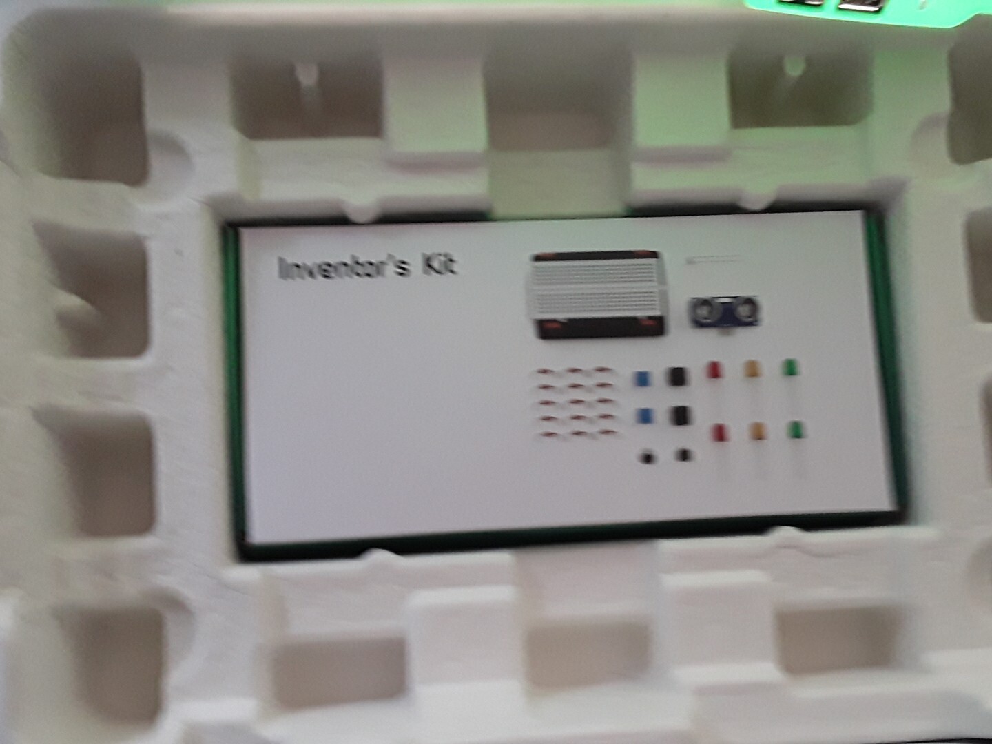 * WORKING Raspberry Pi 3 Model B+ installed Pi-top Modular Laptop & Inventor Kit
