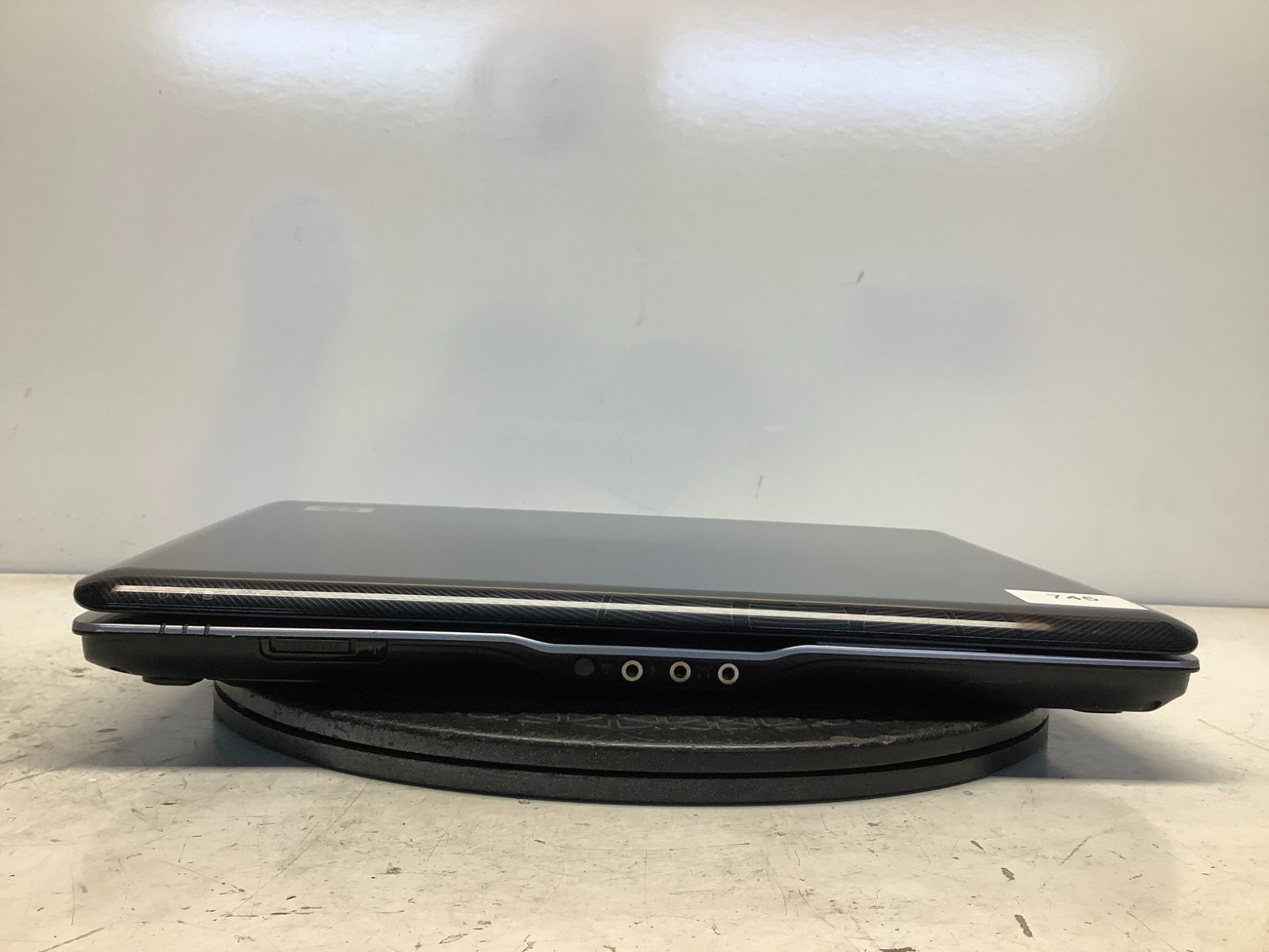 HP Pavilion DV2718US AMD Turion 64 X2 TL-62 2100MHz 3 GB NO HDD