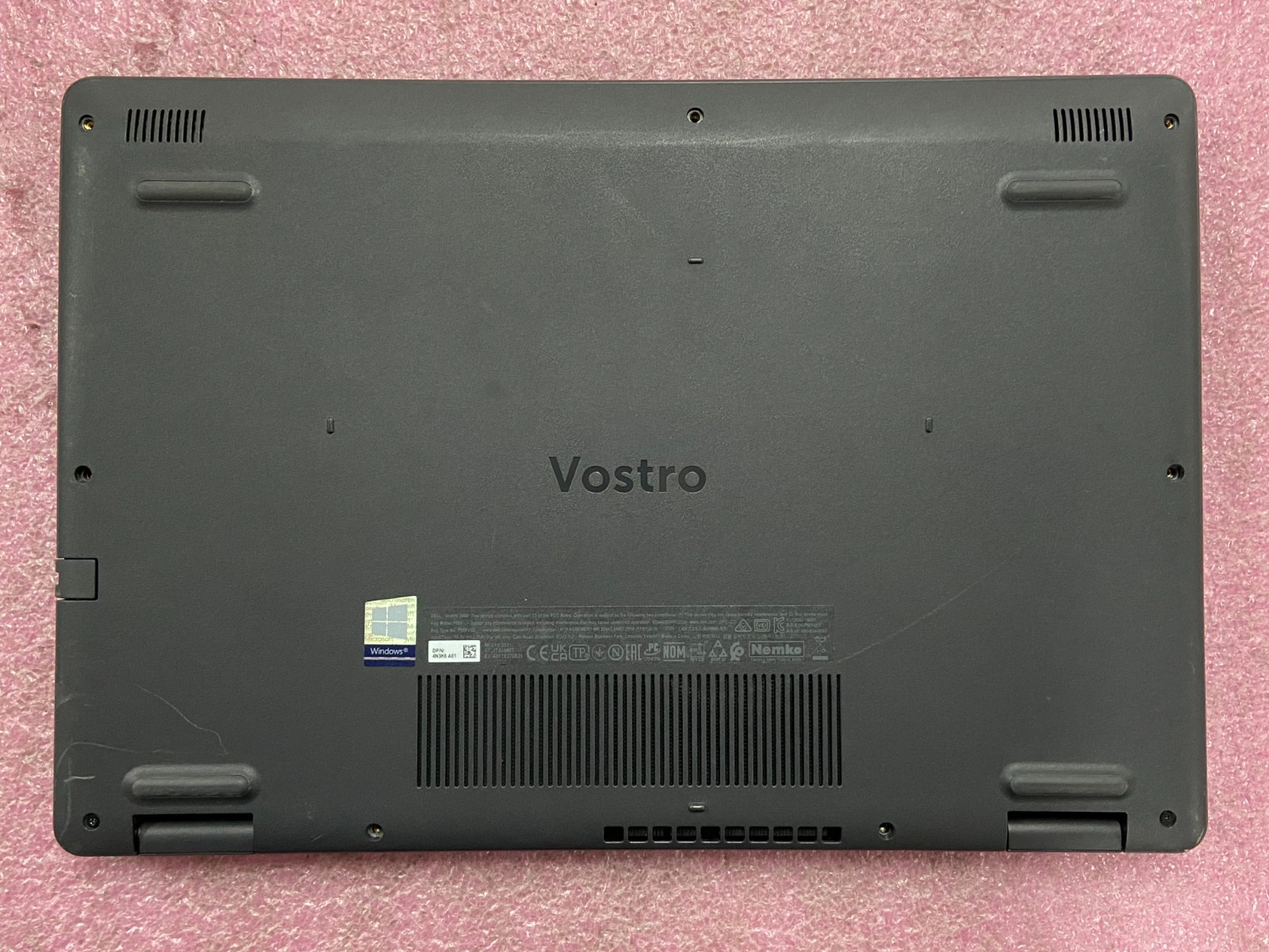 Dell Vostro 3500 15.6″ i5-1135G72.4GHz 2GB RAM No OS/HD *BIOS/Read* | LP516