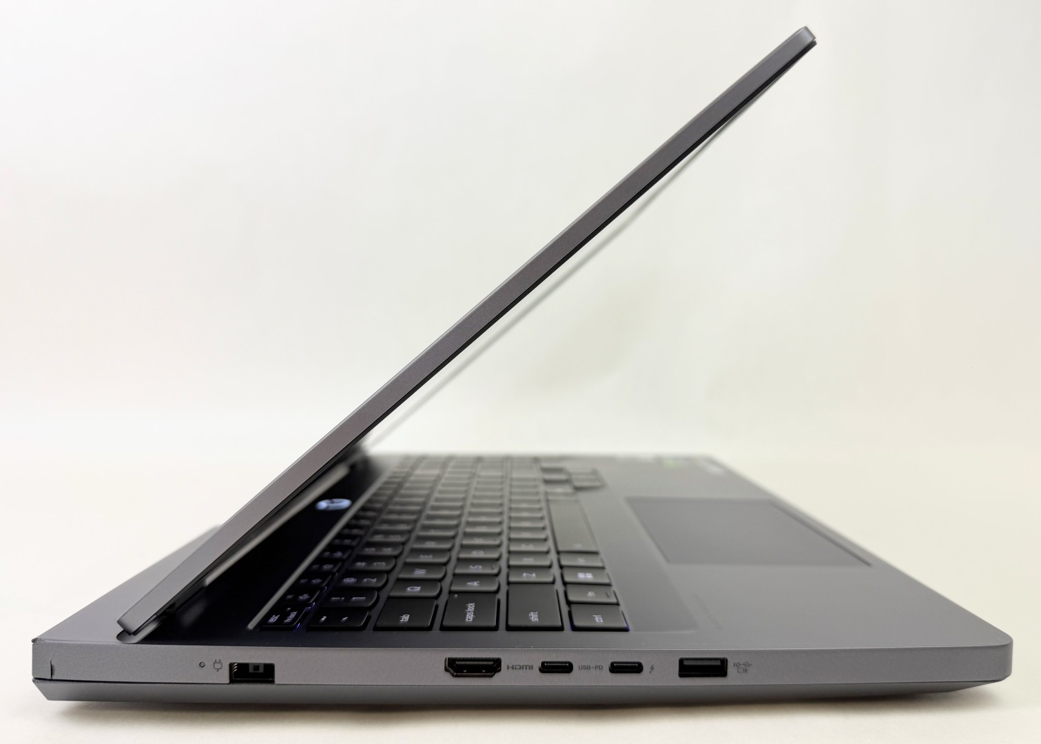 Lenovo Legion 5 16IAX10 16″ Ultra 9 275HX 32GB 1TB SSD RTX 5060 W11H