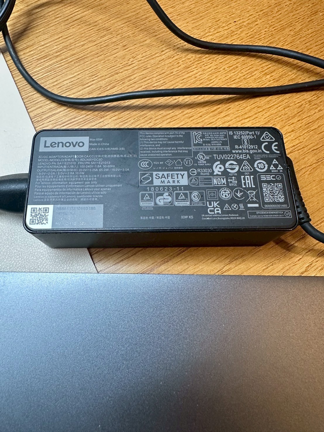 Lenovo IdeaPad 5 Pro 14” Laptop Ryzen 5 5000 Series 65W Charger – Read Descripti