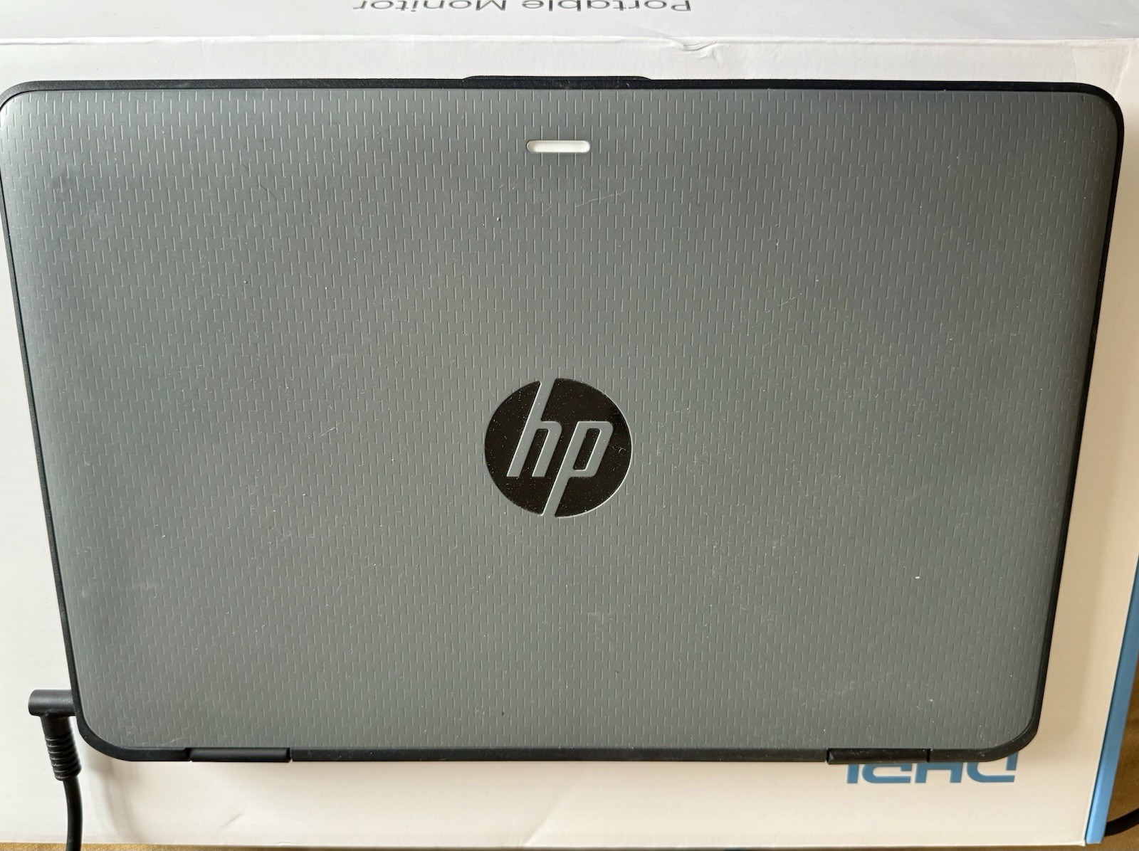 HP ProBook x360 11 G2 EE Laptop, Core m3-7Y30, 8GB RAM, Linux Mint, 11″ Webcam