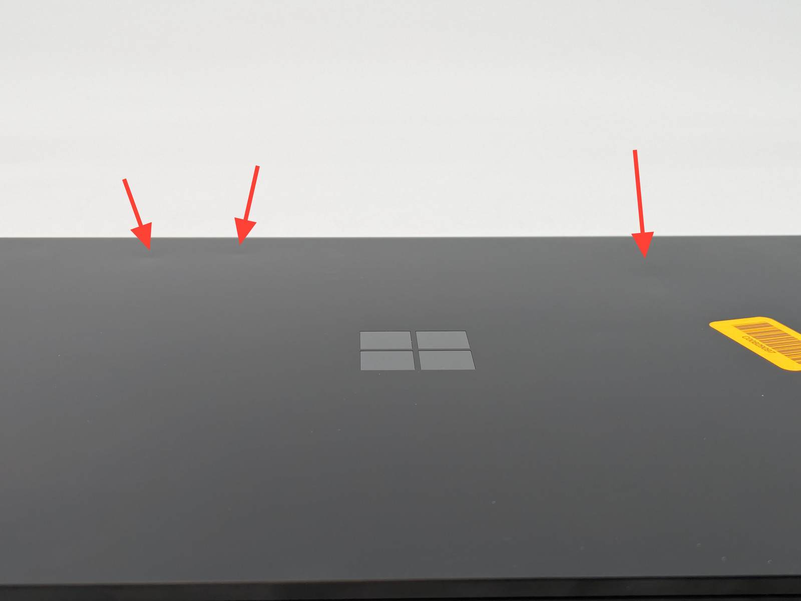Microsoft Surface Laptop 4 13.5″ Ryzen 5 4680U 16GB DDR4 256GB SSD Win 11 Home