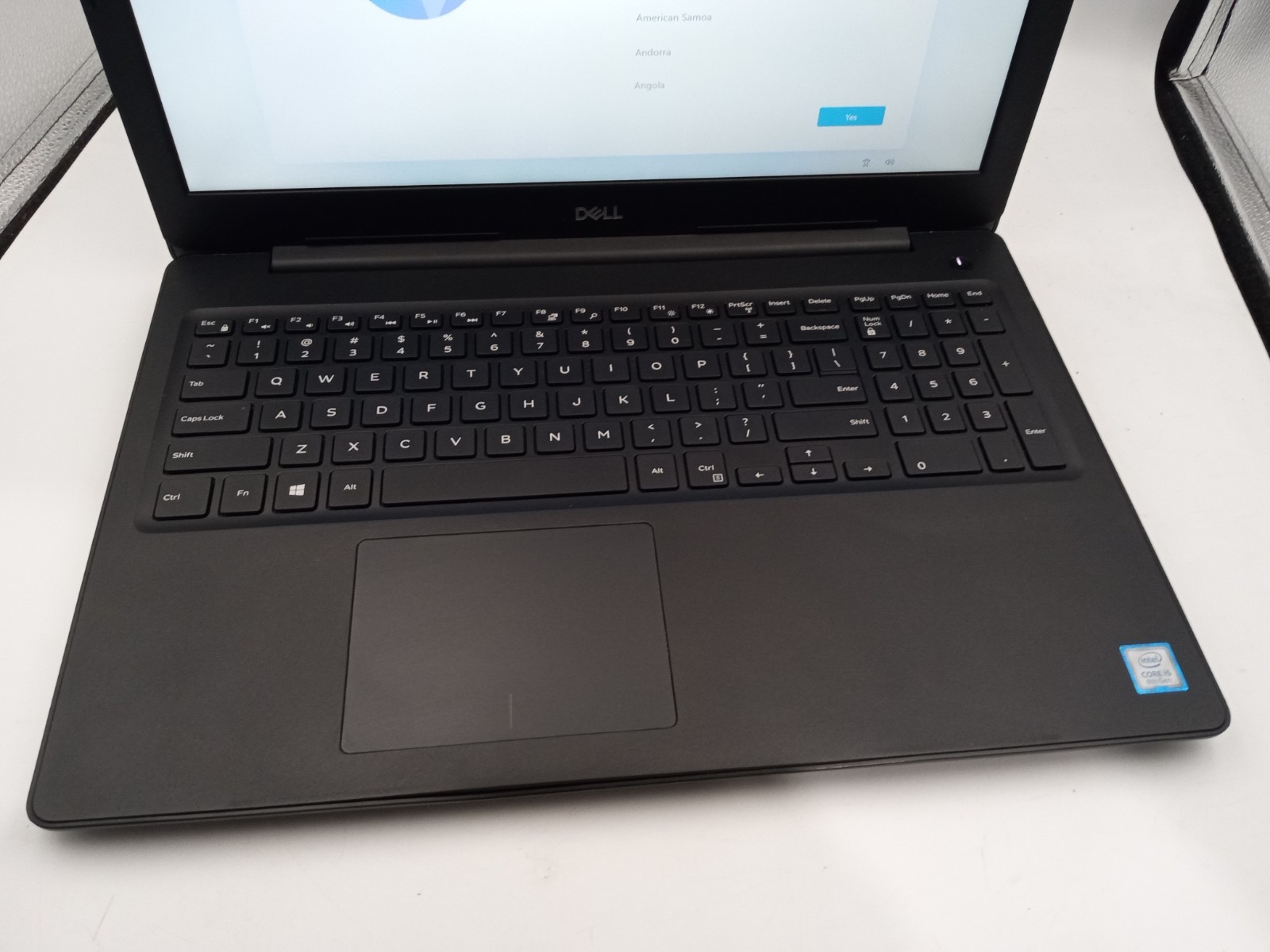 Dell Latitude 3590 15.6″ Laptop Intel i5-8250U 4GB RAM 128GB SSD Windows 11 -RR