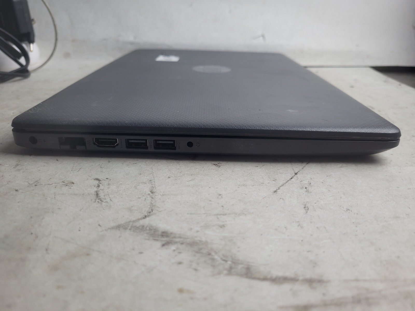 HP 250 G7 Notebook w/i3-1005G1@1.20Ghz, 4GB RAM, 15.6″ Laptop for Parts #1958