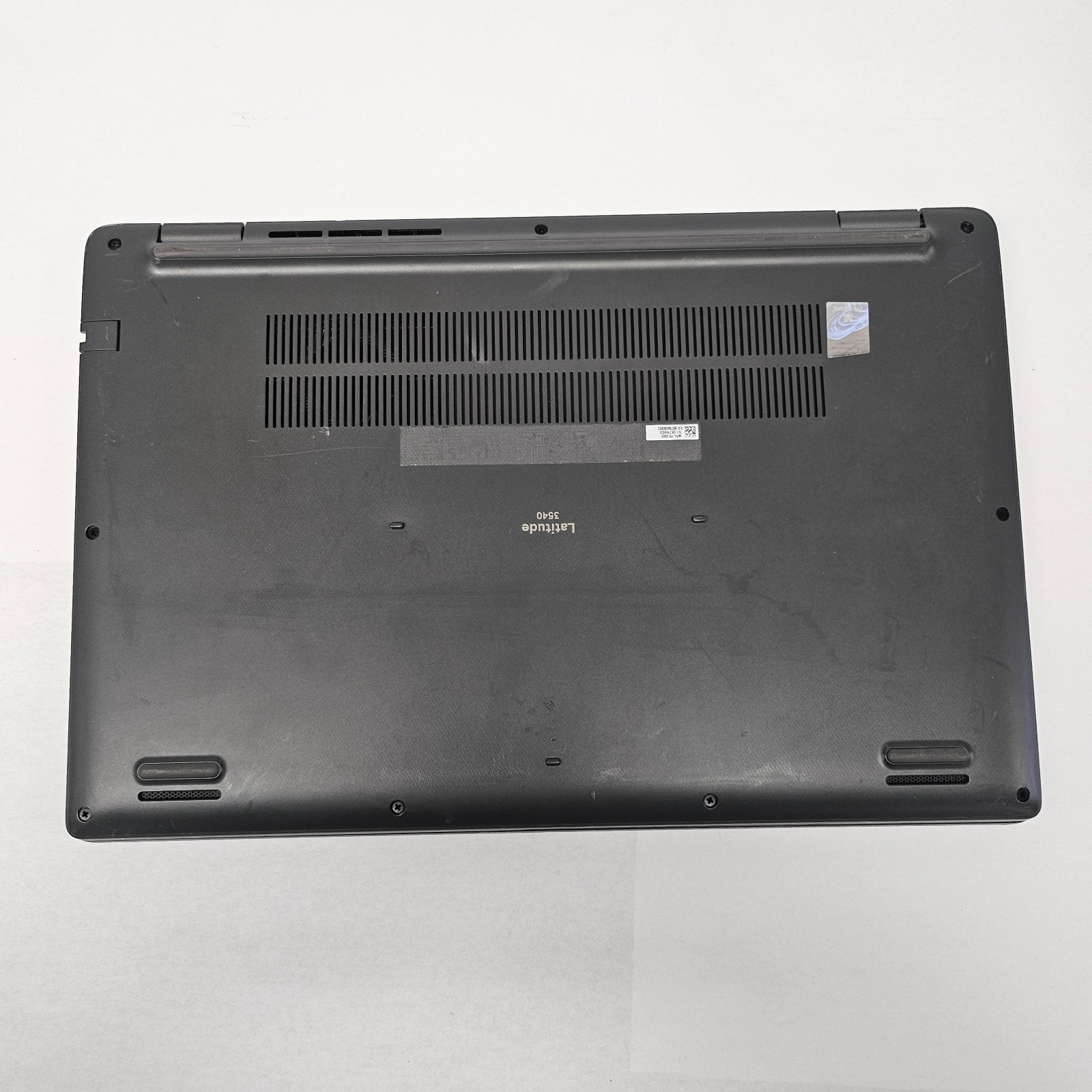 Dell Latitude 3540 Core i5-1335U 2.50GHz 16GB RAM 256GB SSD Gray *Read*