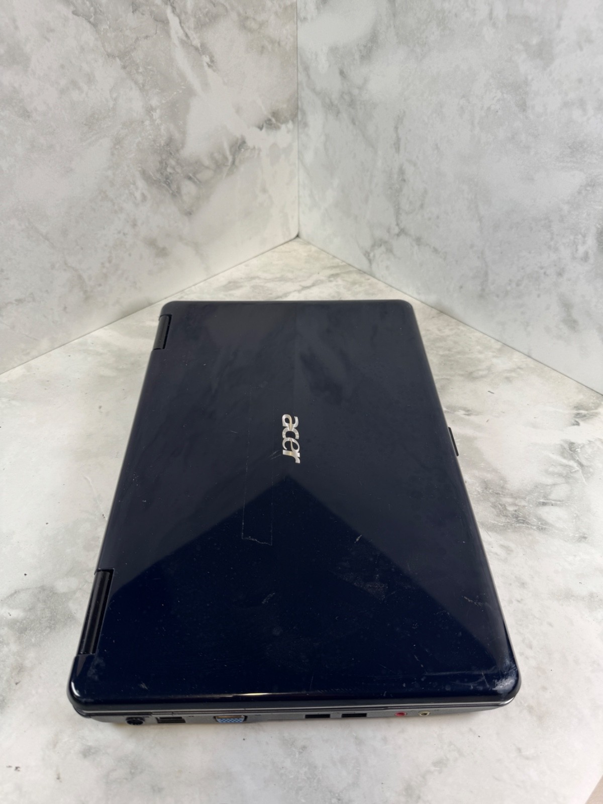 Acer Aspire 5532 15.6” AMD Vision Win7 Sticker Notebook