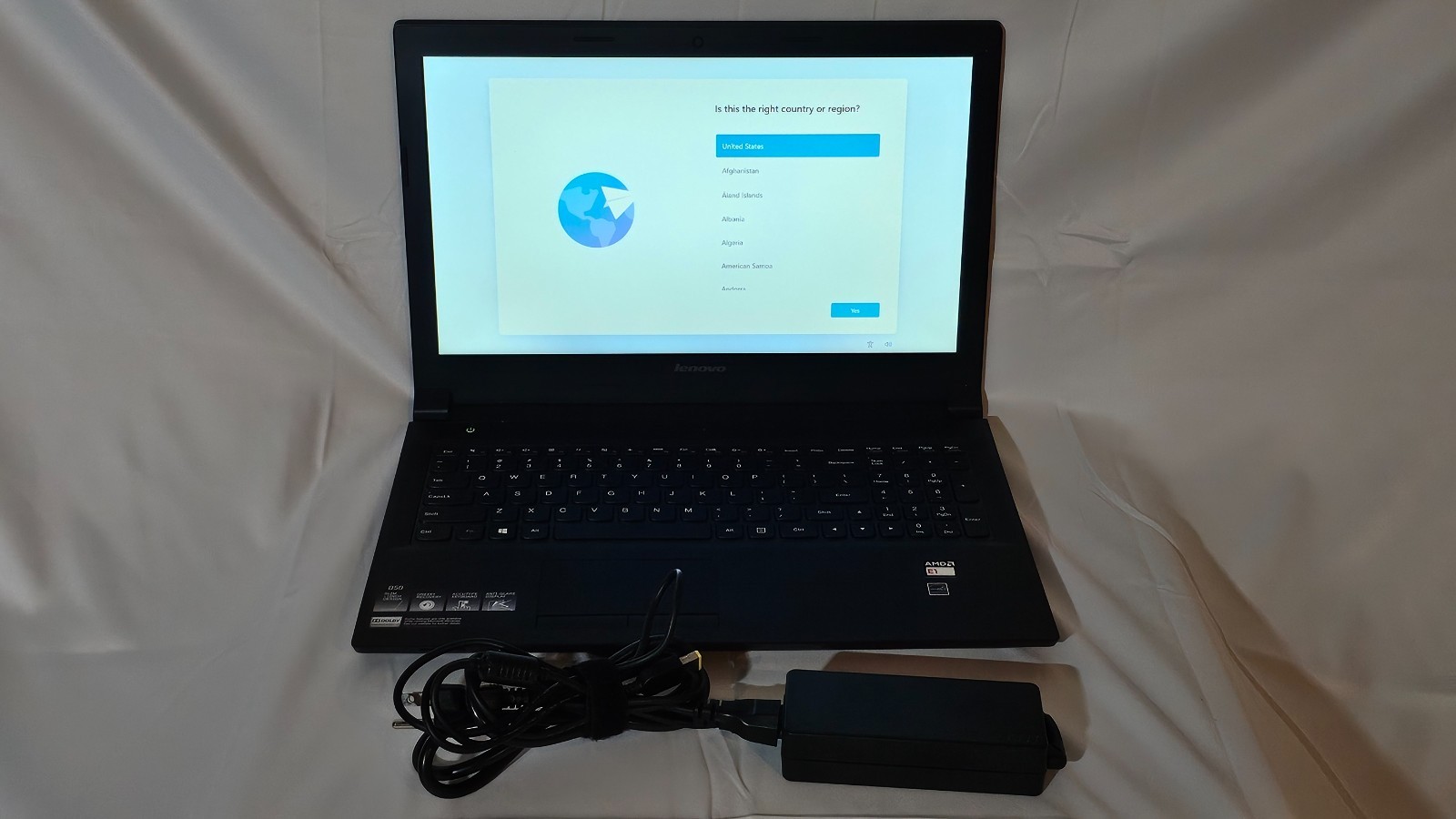 Lenovo B50-45 15″ 80E3 AMD E1-6010 4GB RAM 320GB HDD