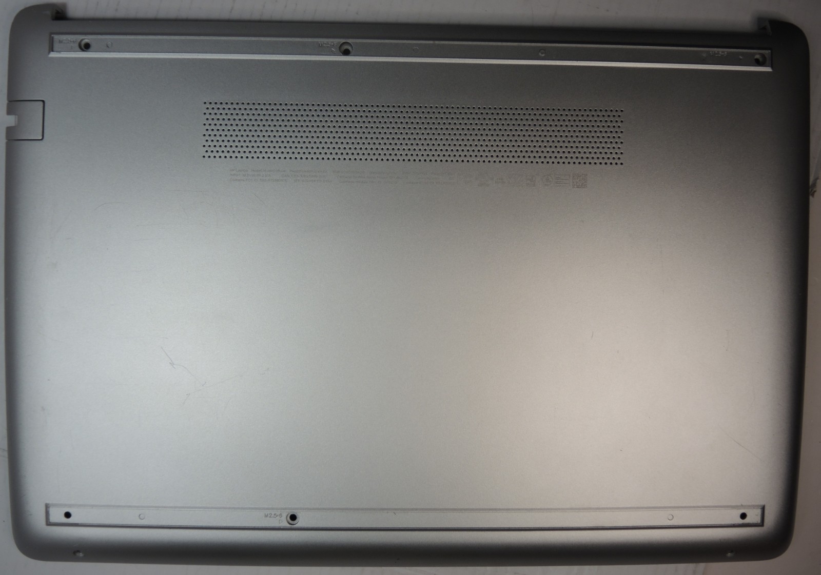 HP Laptop 14-dk1025wm (DEAD, NO POWER, LIQUID DAMAGE, PARTS ONLY, NON-FUCTIONAL)