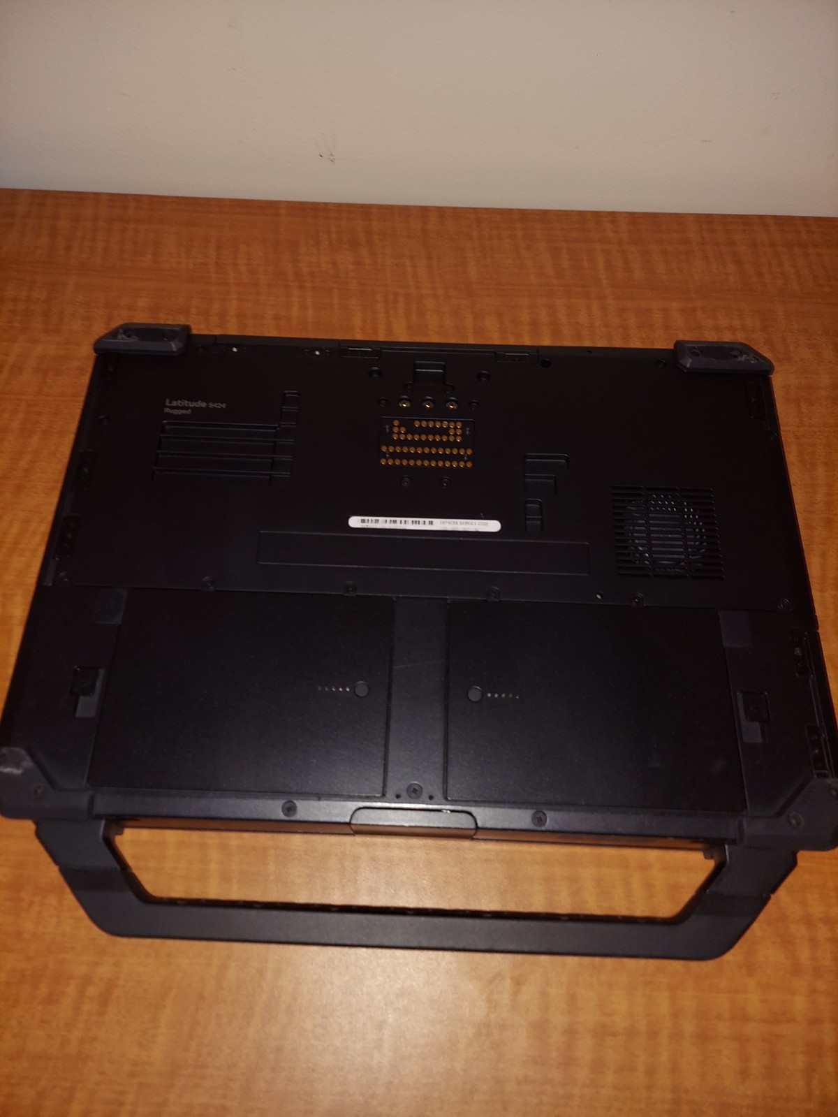 Dell Latitude 5424 Rugged i7-8650U 8GB 512GB SSD 14′ Touch Screen RGB Camera