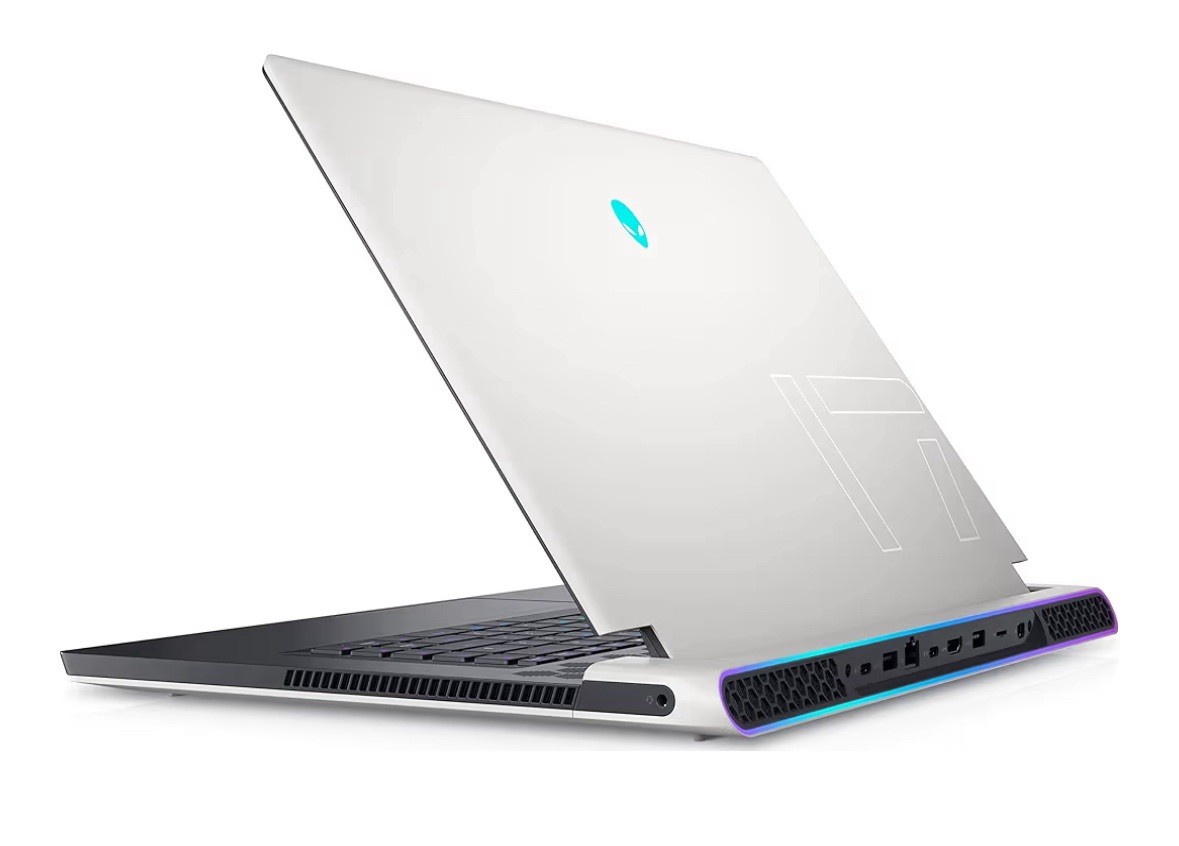 Alienware x17 R1 Laptop Lunar Light 17.3” Display (SEE DETAILS & DESCRIPTION)