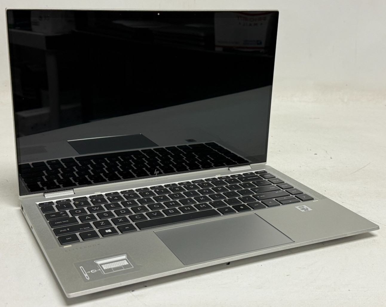HP EliteBook x360 1040 G7 2in1 14″ (i5-10310u – 8GB RAM – 256GB SSD – Win11Home)