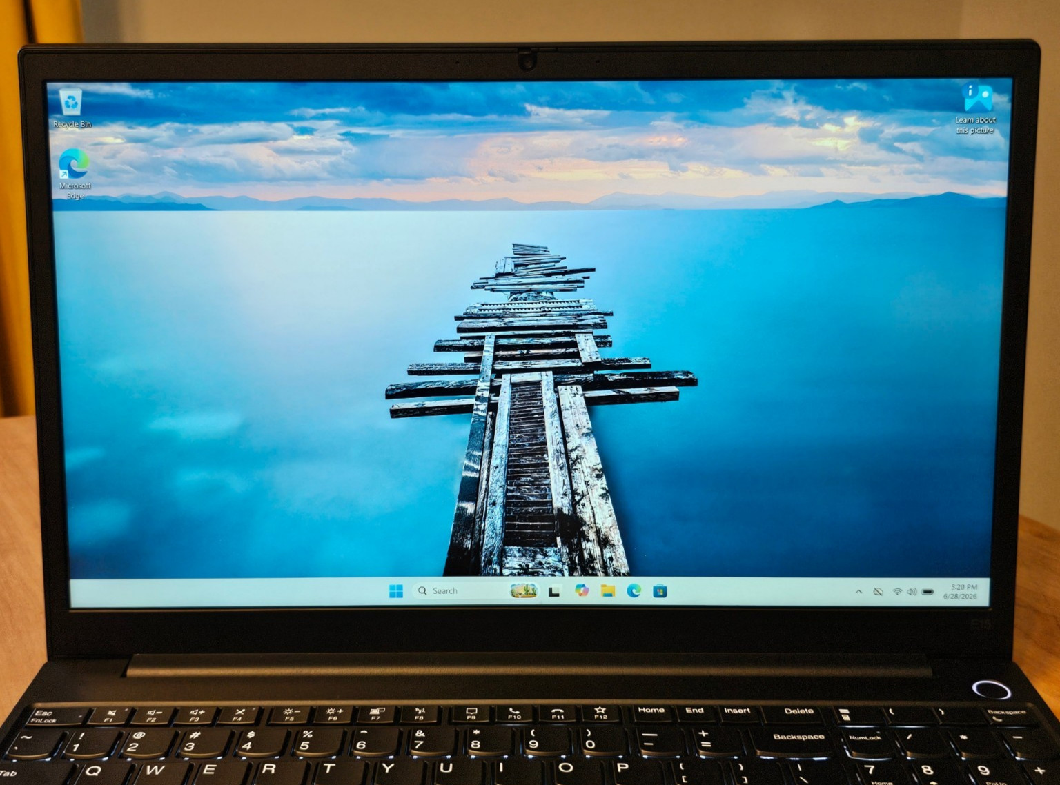 Nice Lenovo E15 Gen 2 i5-1135G7 2.40GHz 8GB 256GB NVMe Full HD AC & 83% Battery