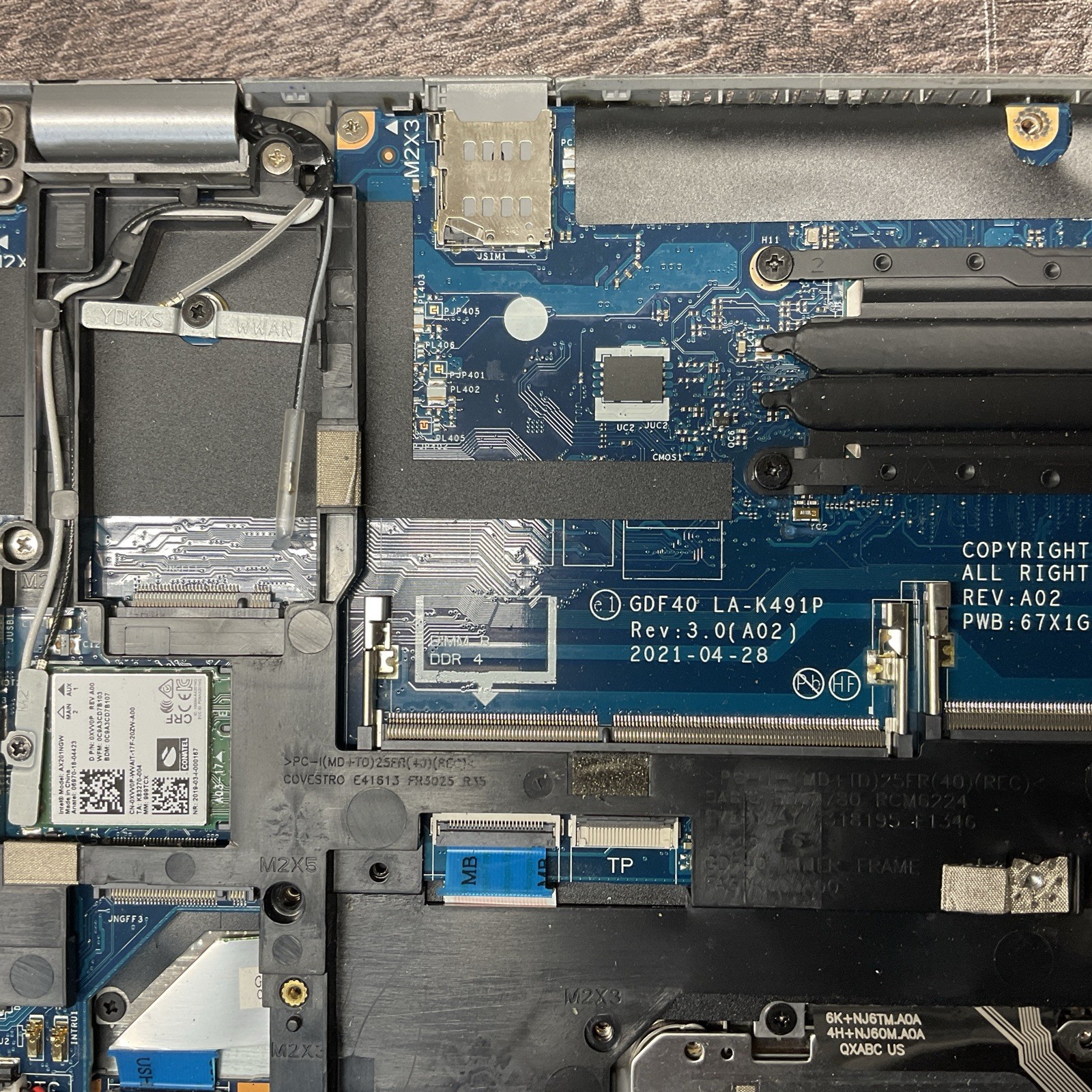 Dell Latitude 5420 / Unknown CPU / No RAM / No POST / No SSD / M15