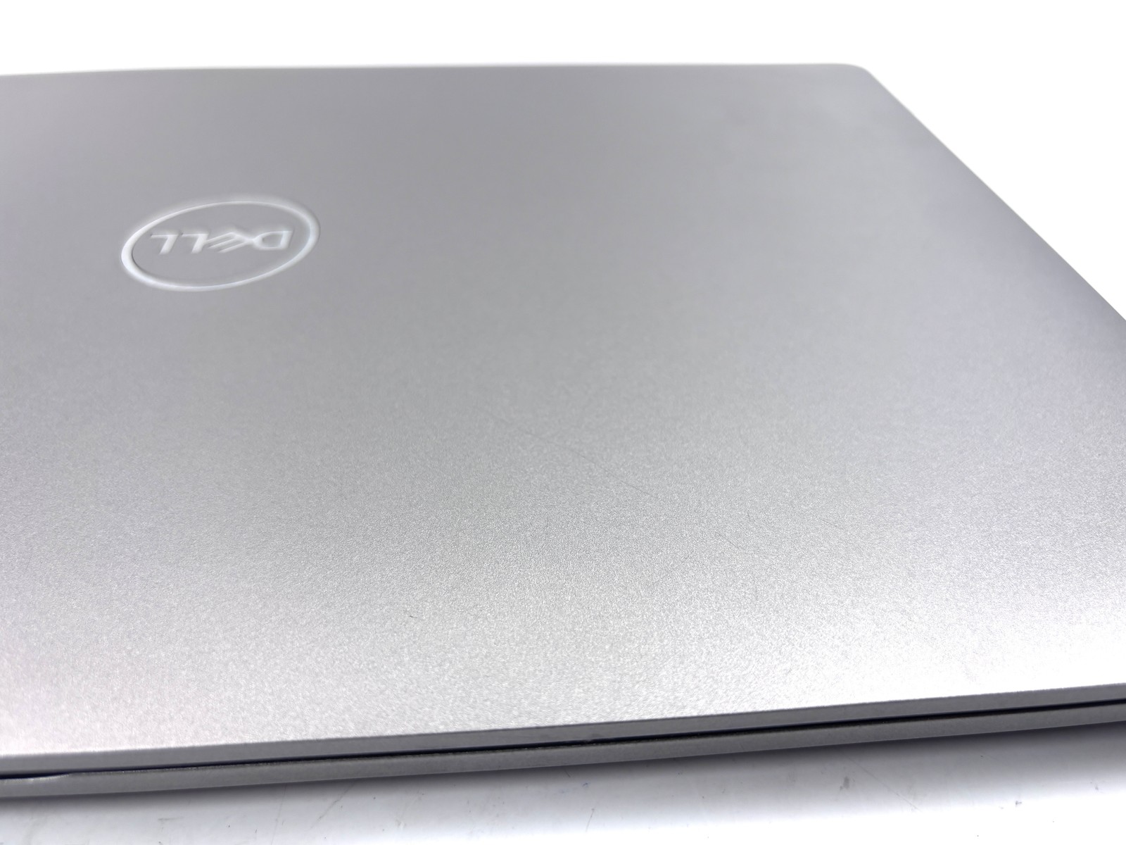 Dell Latitude 5510 – 15.6″ HD, 1.7GHz i5, 16GB RAM, 512GB SSD, Windows 11