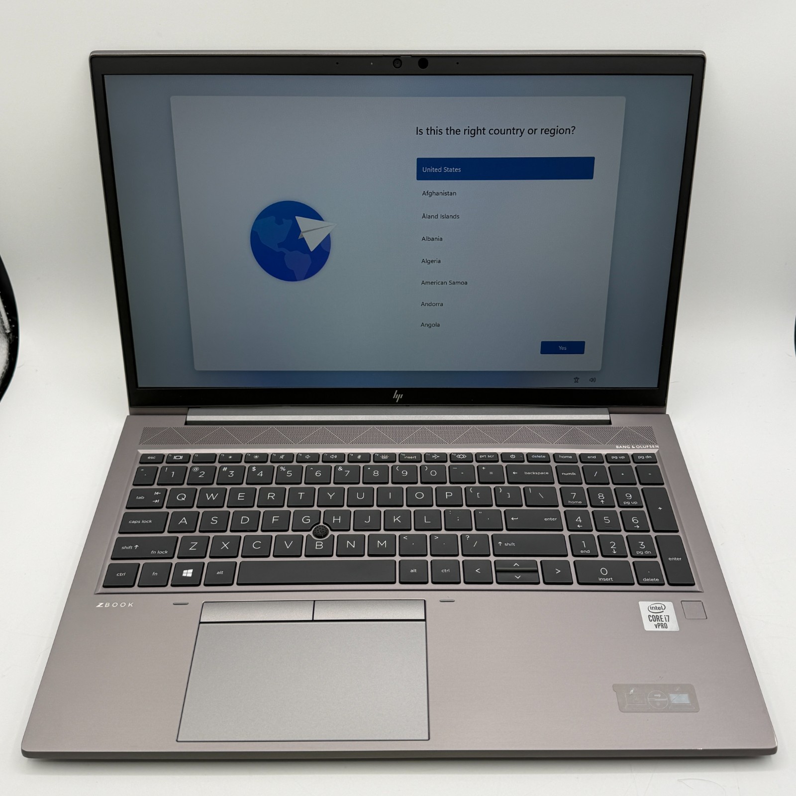 HP ZBook Firefly 15 G7 15.6″ FHD i7-10610U 16GB 512GB SSD Win11 Pro Workstation