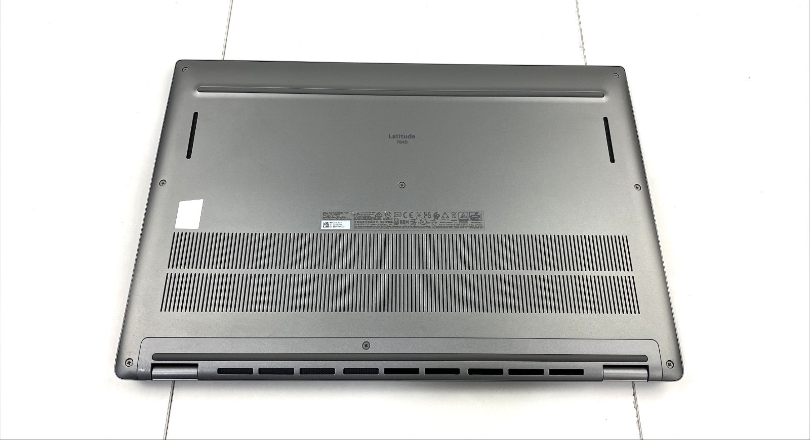 Dell Latitude 7640 Core i7 13th Gen 1.80GHz 1365U 32GB 500GB Win 11 Pro Grade–B