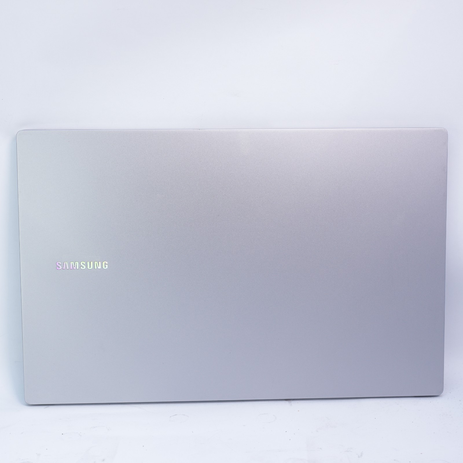 Samsung Galaxy Book4 NP750XGL 15.6″ Core 7 150U | 16GB RAM | 512GB SSD T12-C8