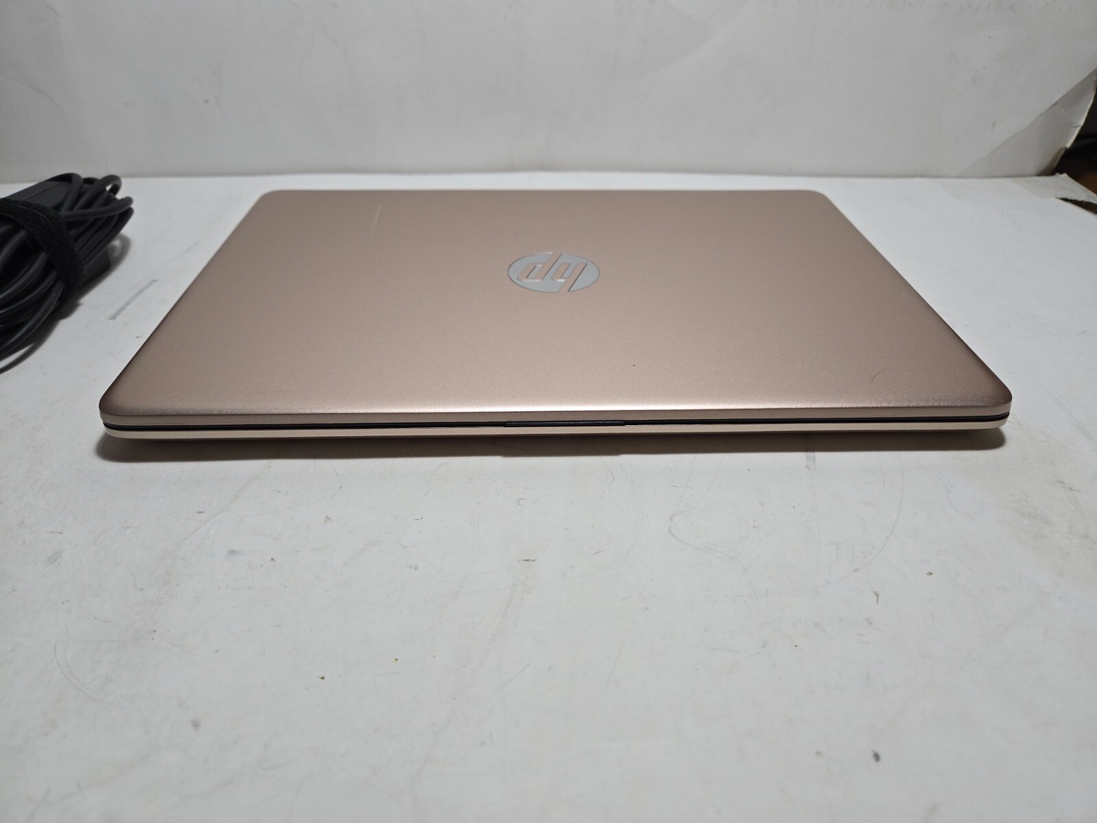 HP 14-DQ0012DS 14″ HD Touch Laptop Intel Celeron N4020 4GB SDRAM 64GB eMMC W10H