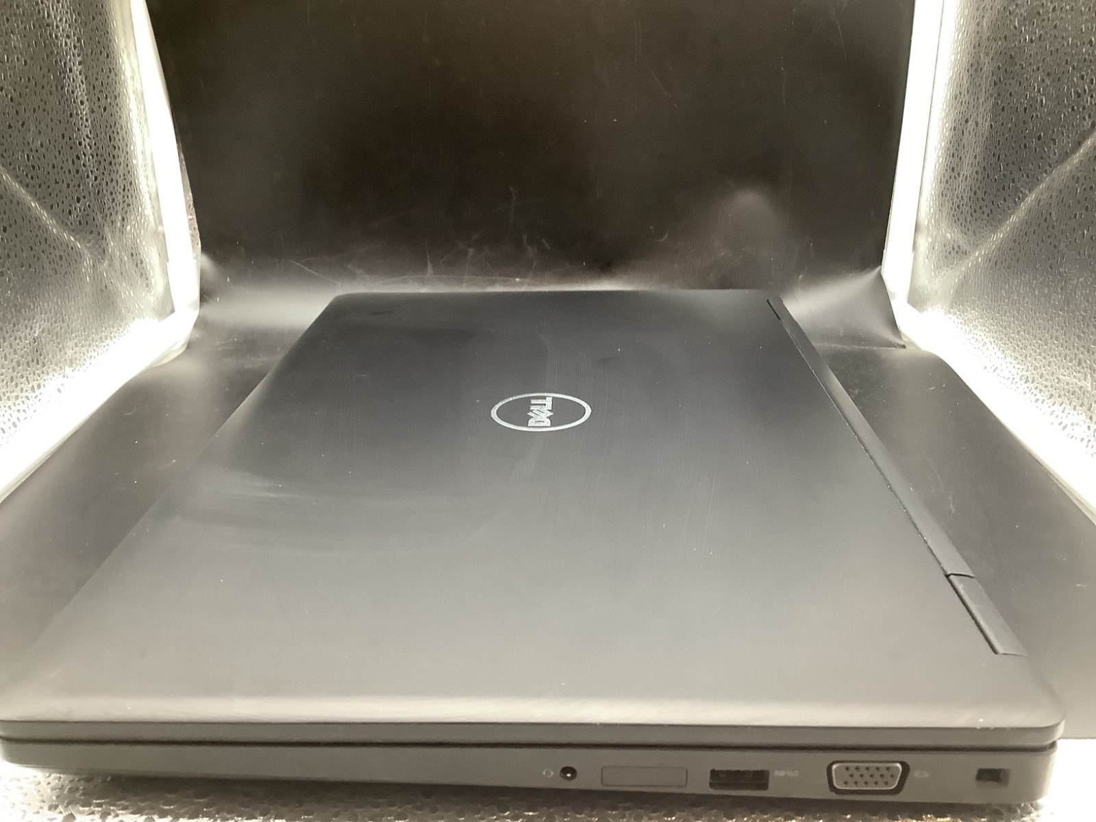 Dell Latitude 5580 Intel i7-7820HQ @ 2.9GHz 8GB RAM 250GB SSD Windows 11 Pro