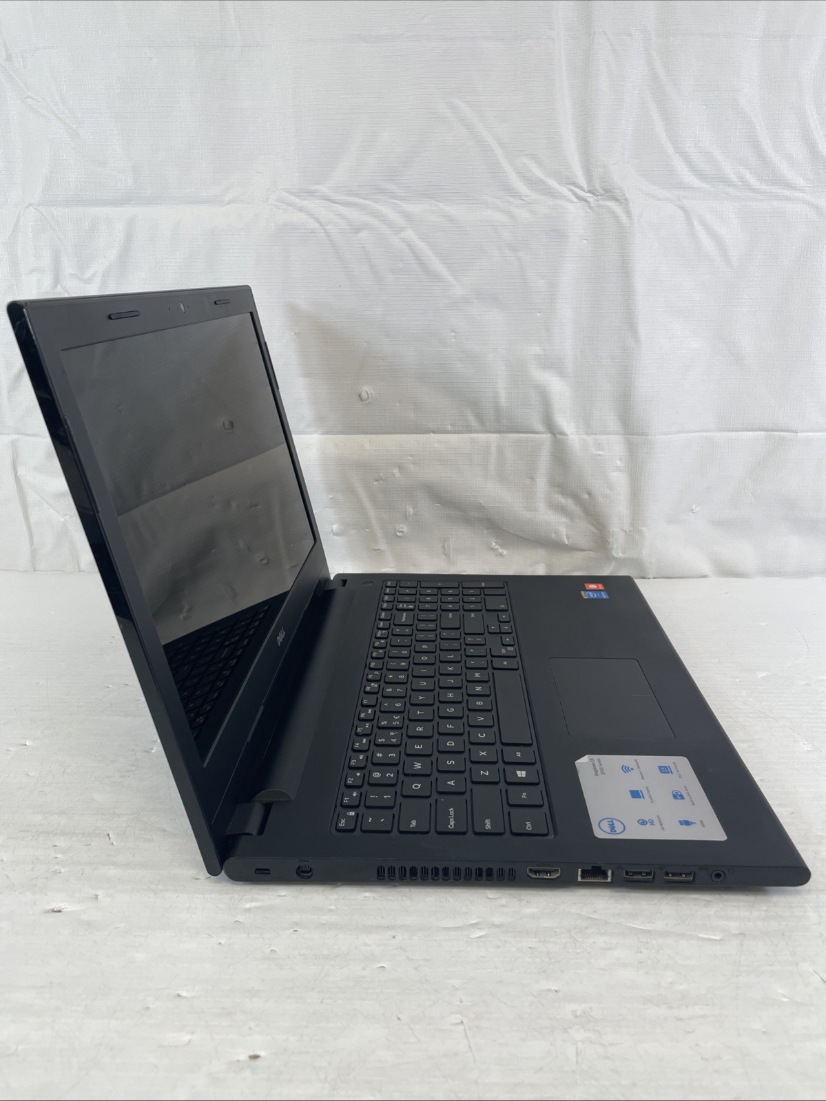 Dell Inspiron 15 3542 Laptop Intel Pentium 3558U 1.7GHz 4GB RAM 500GB HDD Ubuntu