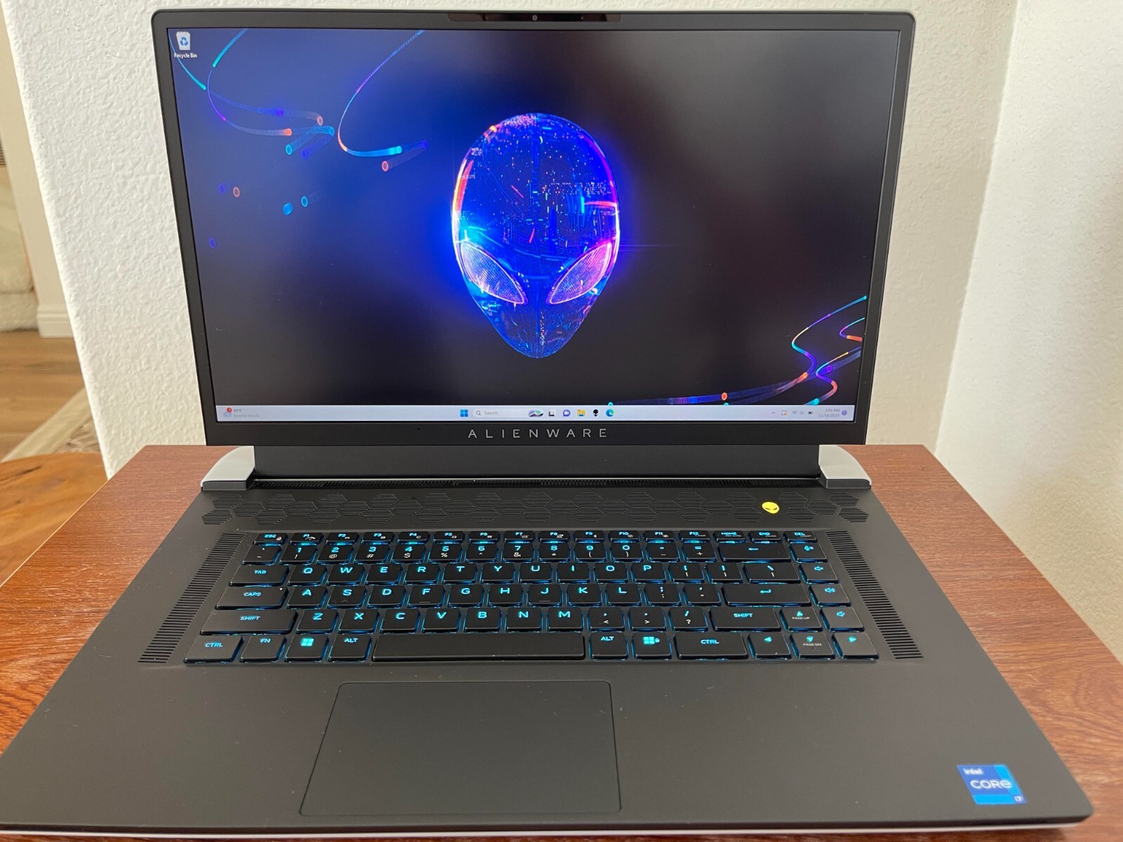 Alienware X17 R2 360Hz 12700H 32GB DDR5 512GB SSD RTX 3060 *MECHANICAL KEYBOARD*